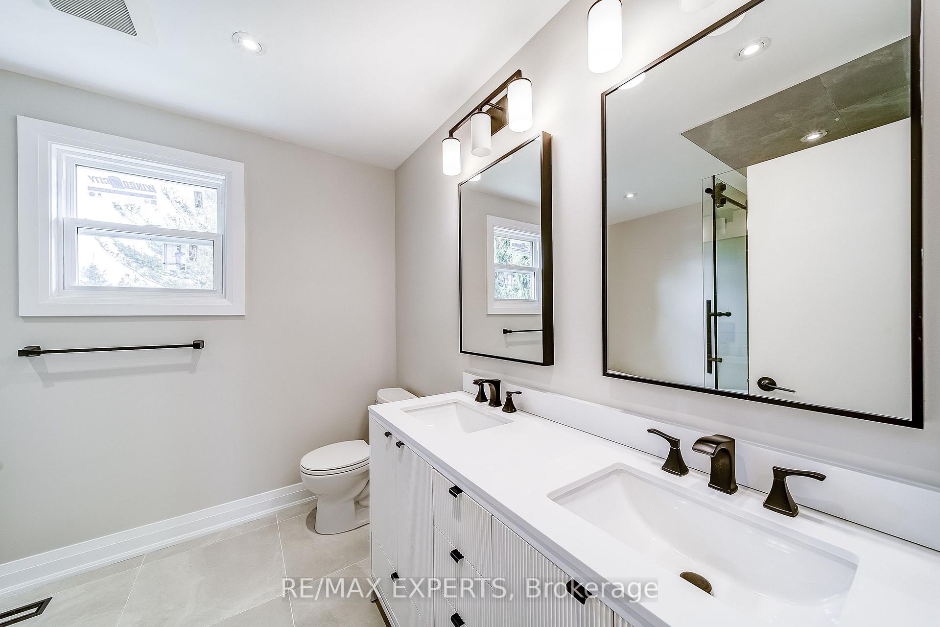 Photo 18 of Unit Upper & Main Levels, 85 Villa Park Drive, Vaughan, East Woodbridge — HOMEH