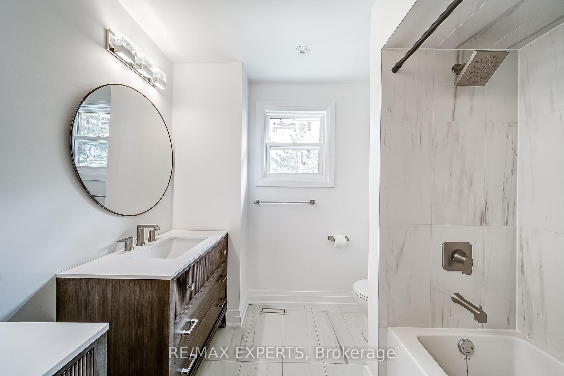 Photo 19 of Unit Upper & Main Levels, 85 Villa Park Drive, Vaughan, East Woodbridge — HOMEH