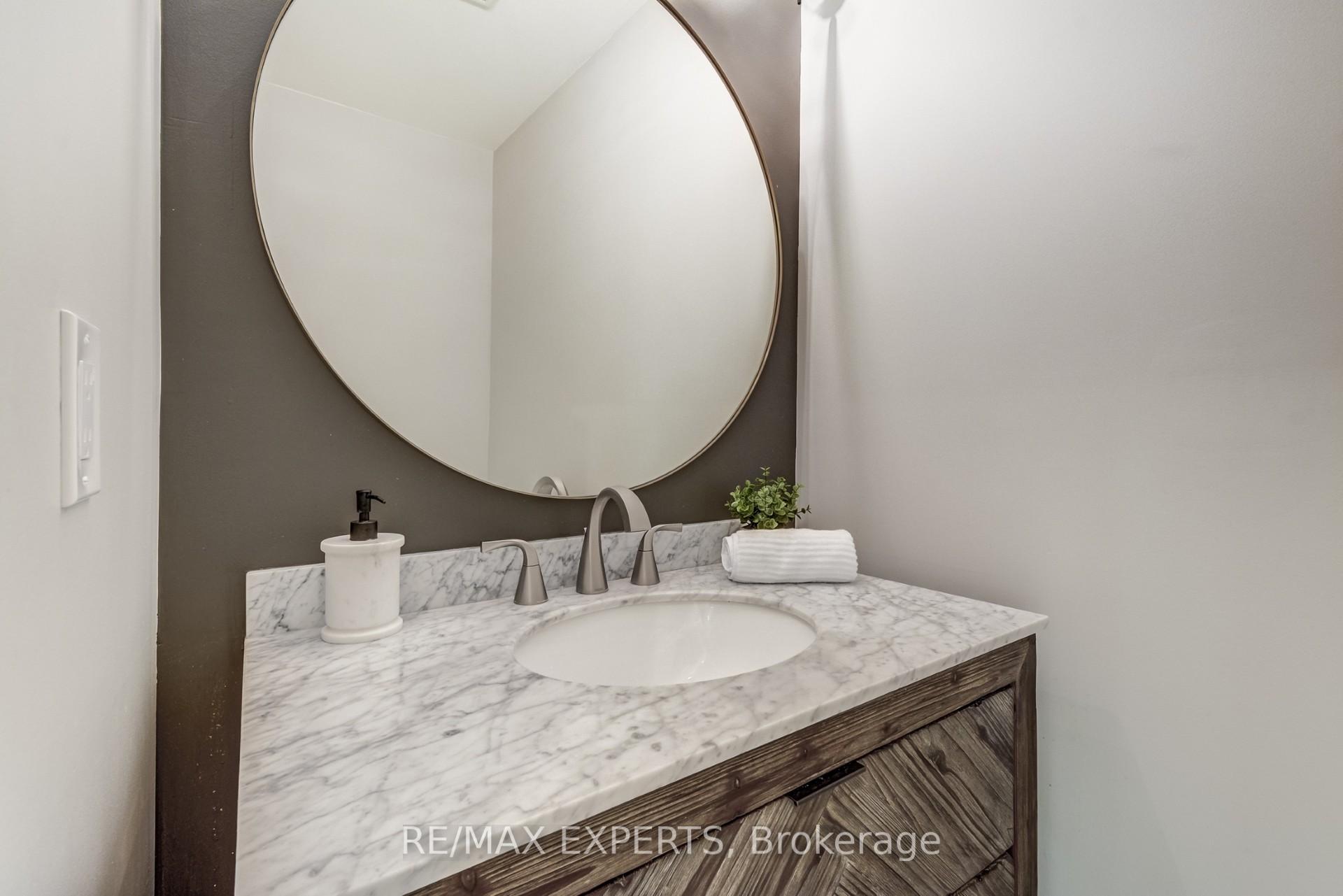 Photo 25 of Unit Upper & Main Levels, 85 Villa Park Drive, Vaughan, East Woodbridge — HOMEH