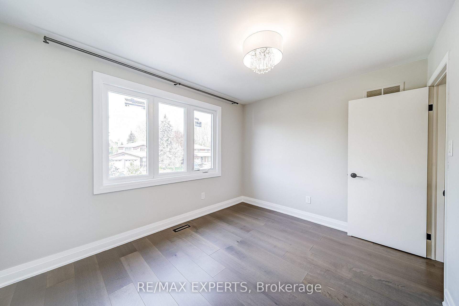 Photo 37 of Unit Upper & Main Levels, 85 Villa Park Drive, Vaughan, East Woodbridge — HOMEH