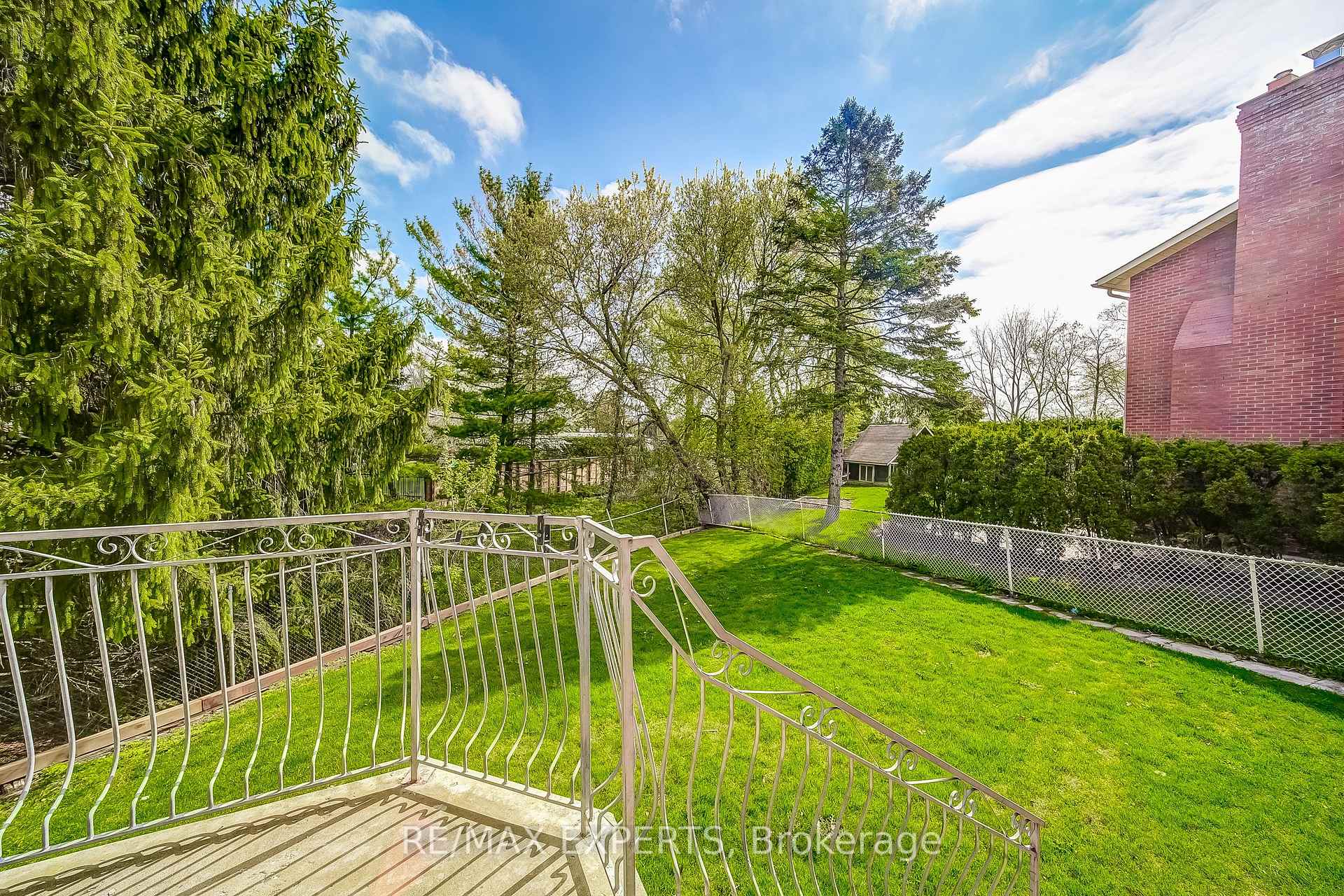 Photo 39 of Unit Upper & Main Levels, 85 Villa Park Drive, Vaughan, East Woodbridge — HOMEH