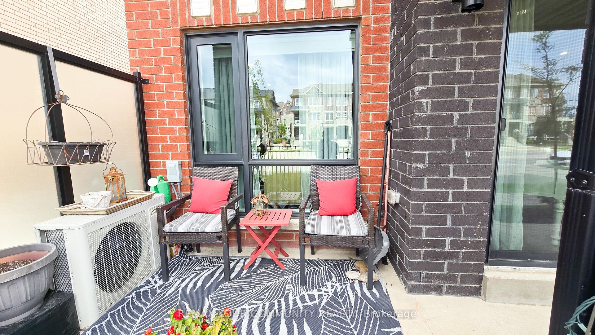 Photo 5 of Unit 41, 100 Dufay Road N, Brampton, Northwest Brampton — HOMEH
