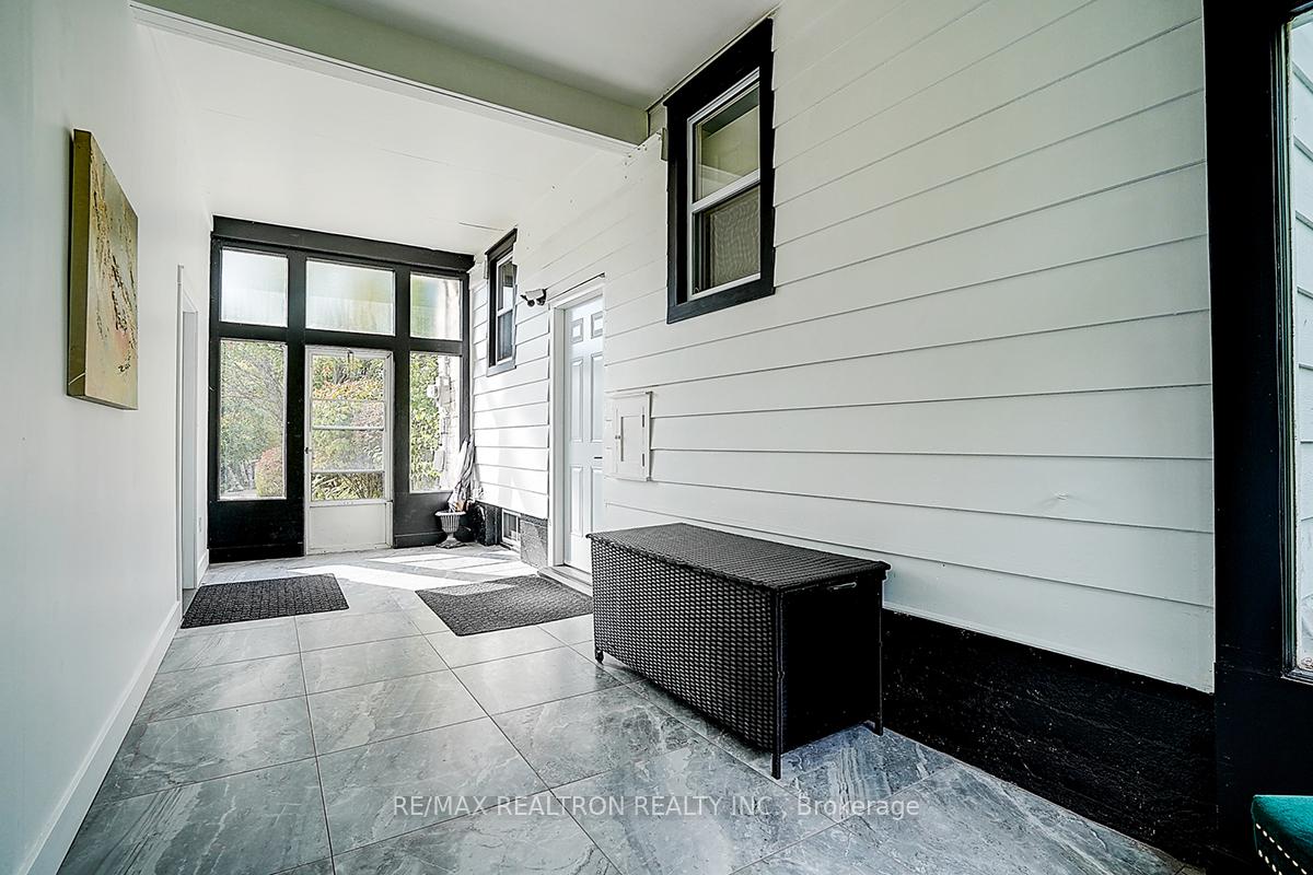 Photo 9 of 900&904 Parklane Avenue, Oshawa, Eastdale — HOMEH