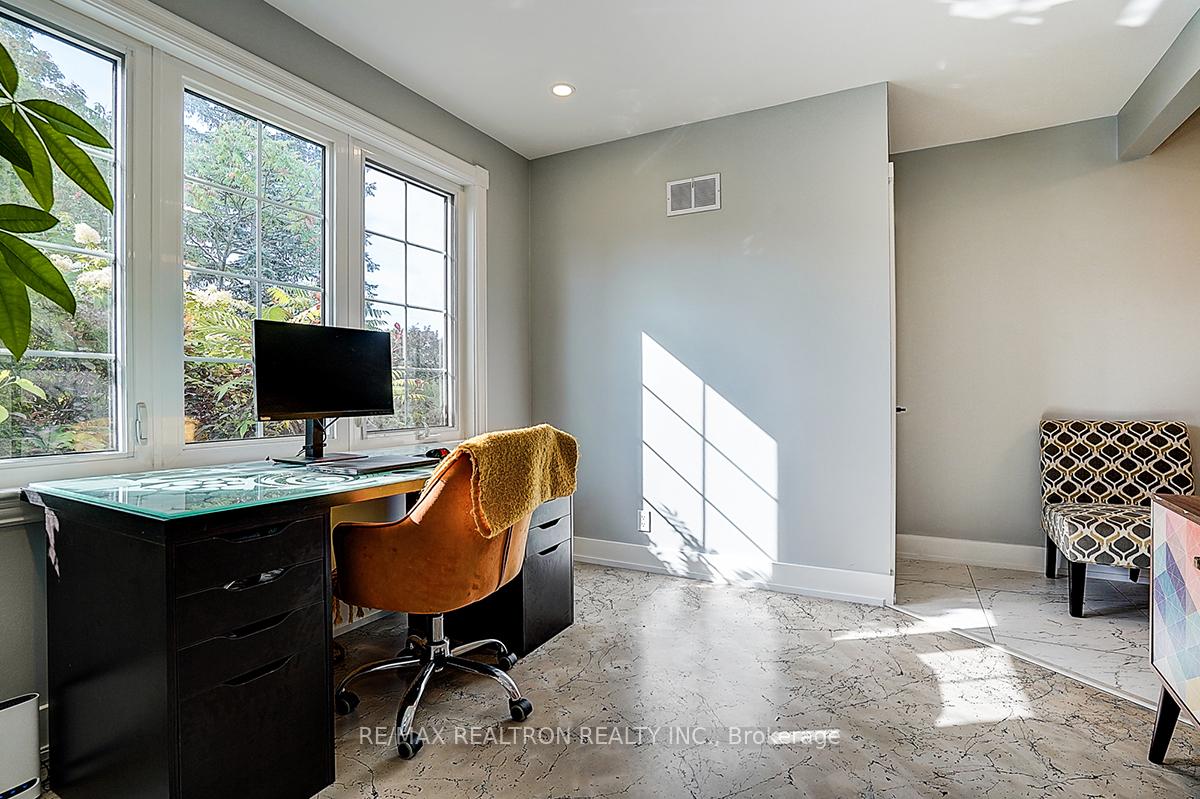 Photo 20 of 900&904 Parklane Avenue, Oshawa, Eastdale — HOMEH