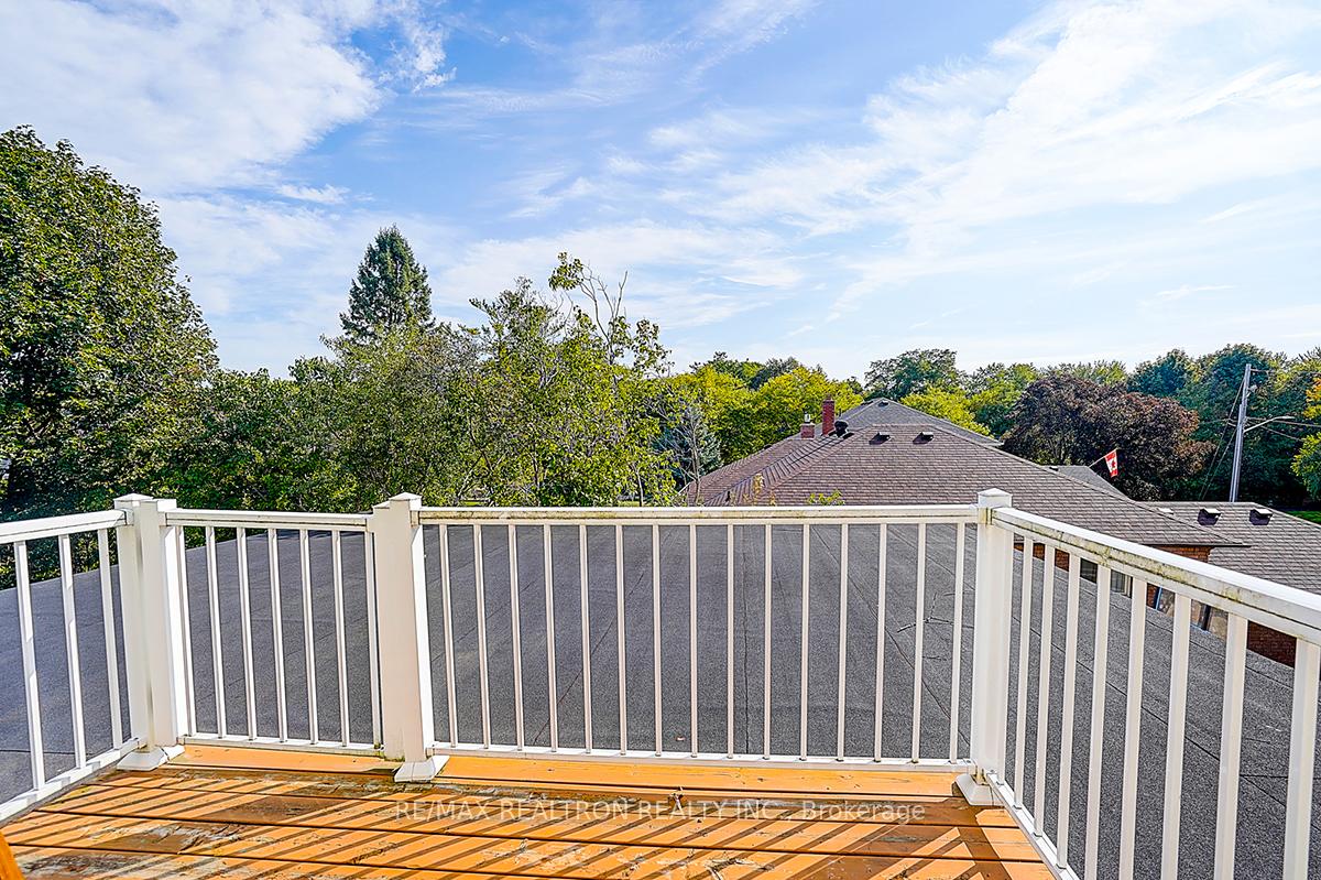 Photo 34 of 900&904 Parklane Avenue, Oshawa, Eastdale — HOMEH