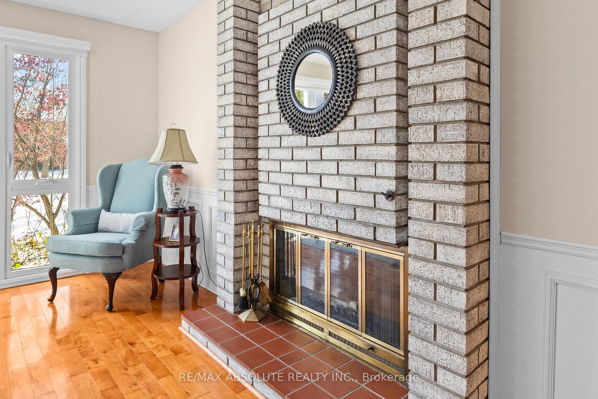 Photo 16 of 22 Banting Crescent, Ottawa, Kanata - Beaverbrook — HOMEH