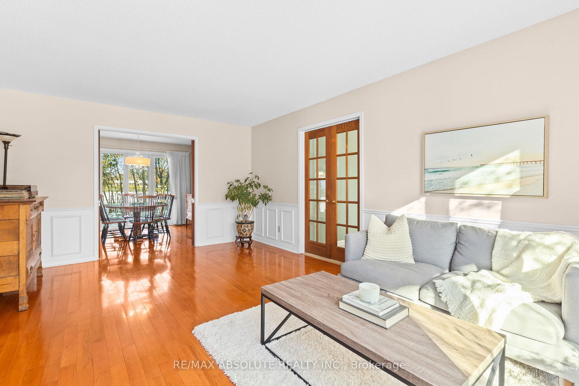 Photo 17 of 22 Banting Crescent, Ottawa, Kanata - Beaverbrook — HOMEH