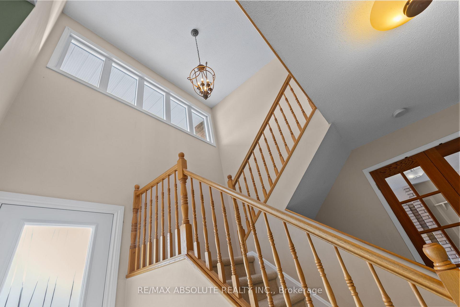 Photo 27 of 22 Banting Crescent, Ottawa, Kanata - Beaverbrook — HOMEH