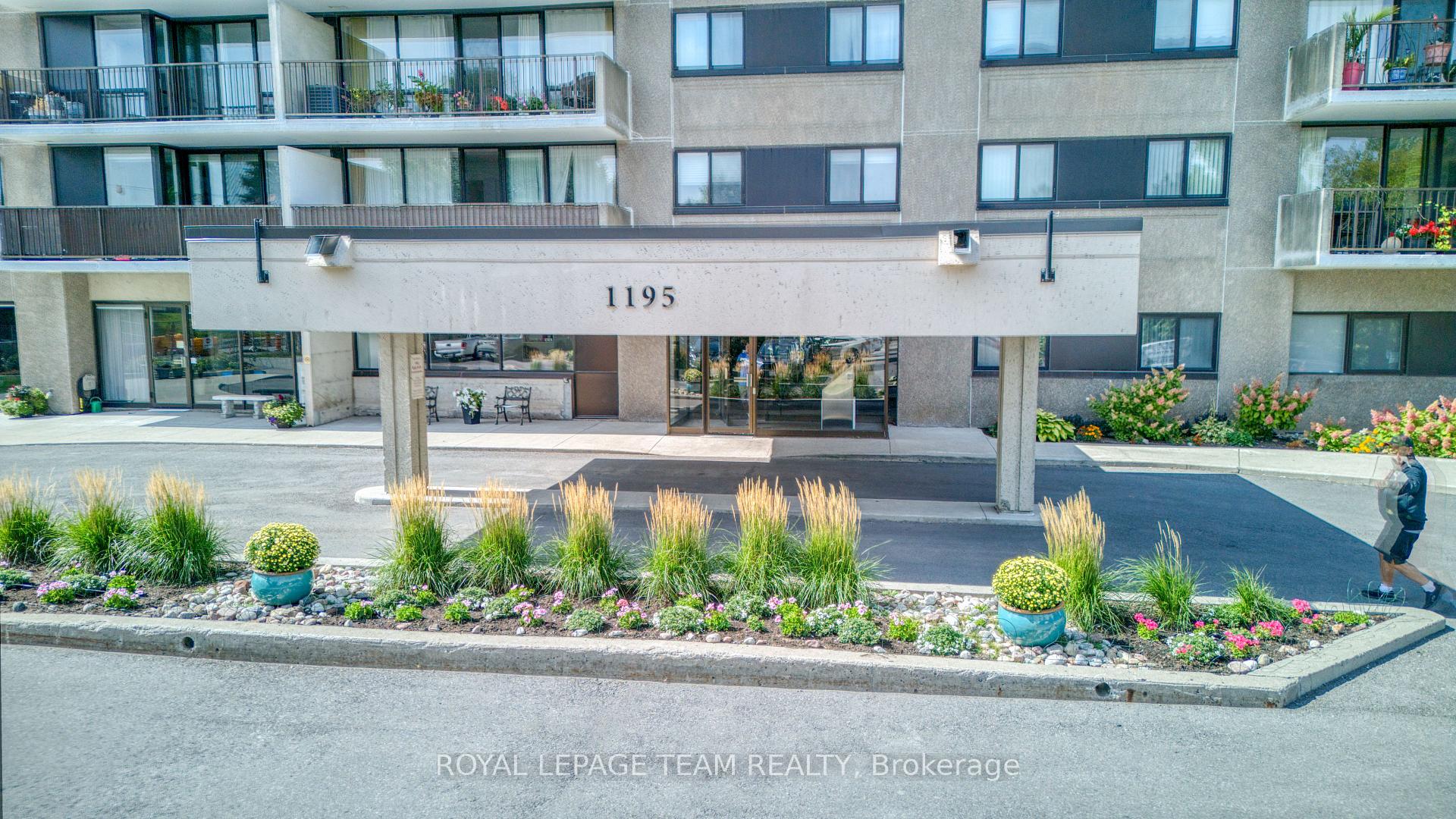 Photo 3 of Unit 2006, 1195 Richmond Road, Ottawa, Woodroffe — HOMEH