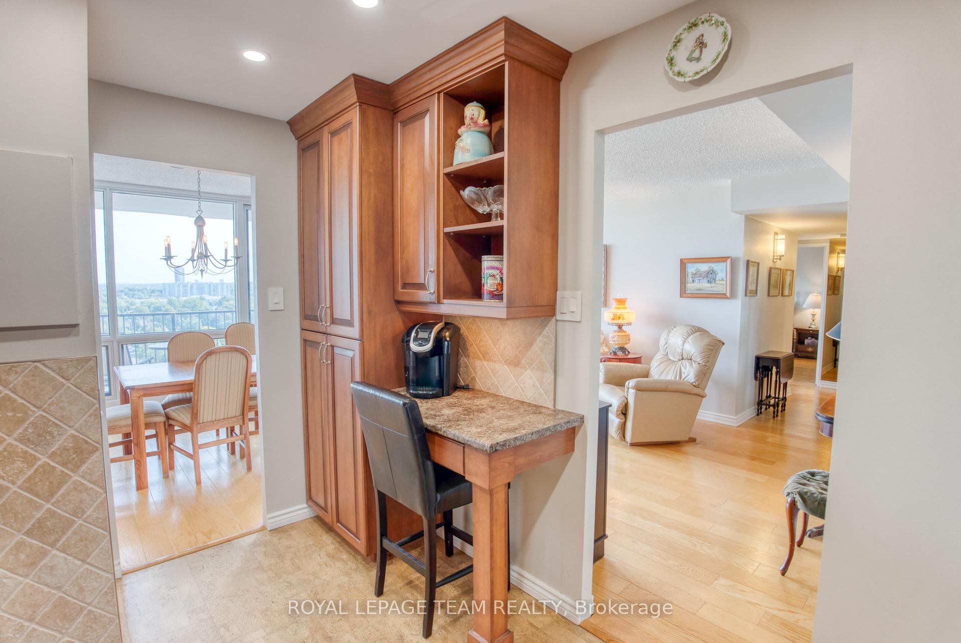 Photo 10 of Unit 2006, 1195 Richmond Road, Ottawa, Woodroffe — HOMEH