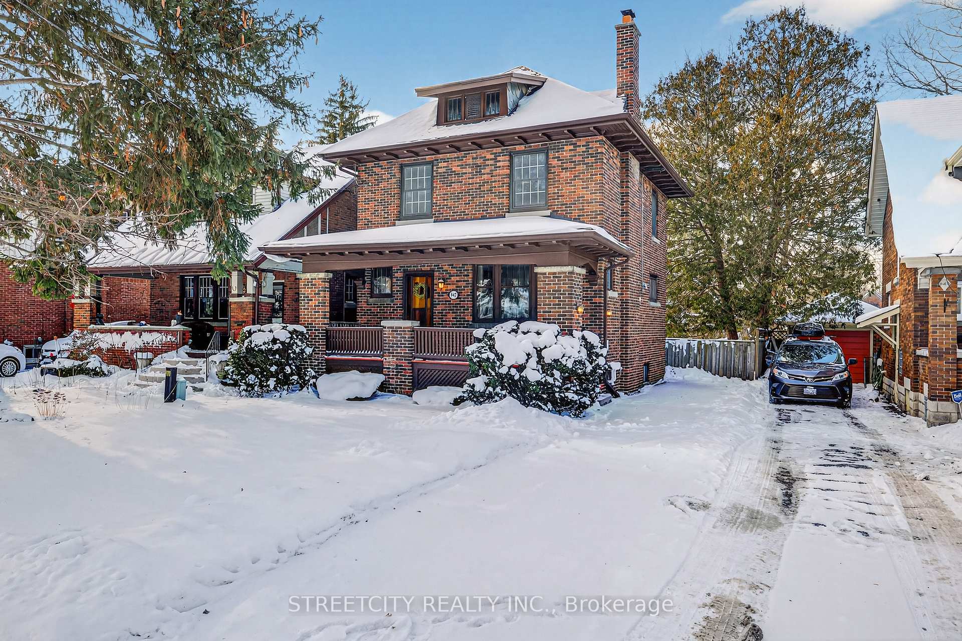 Photo 2 of 947 Maitland Street, London, East B — HOMEH