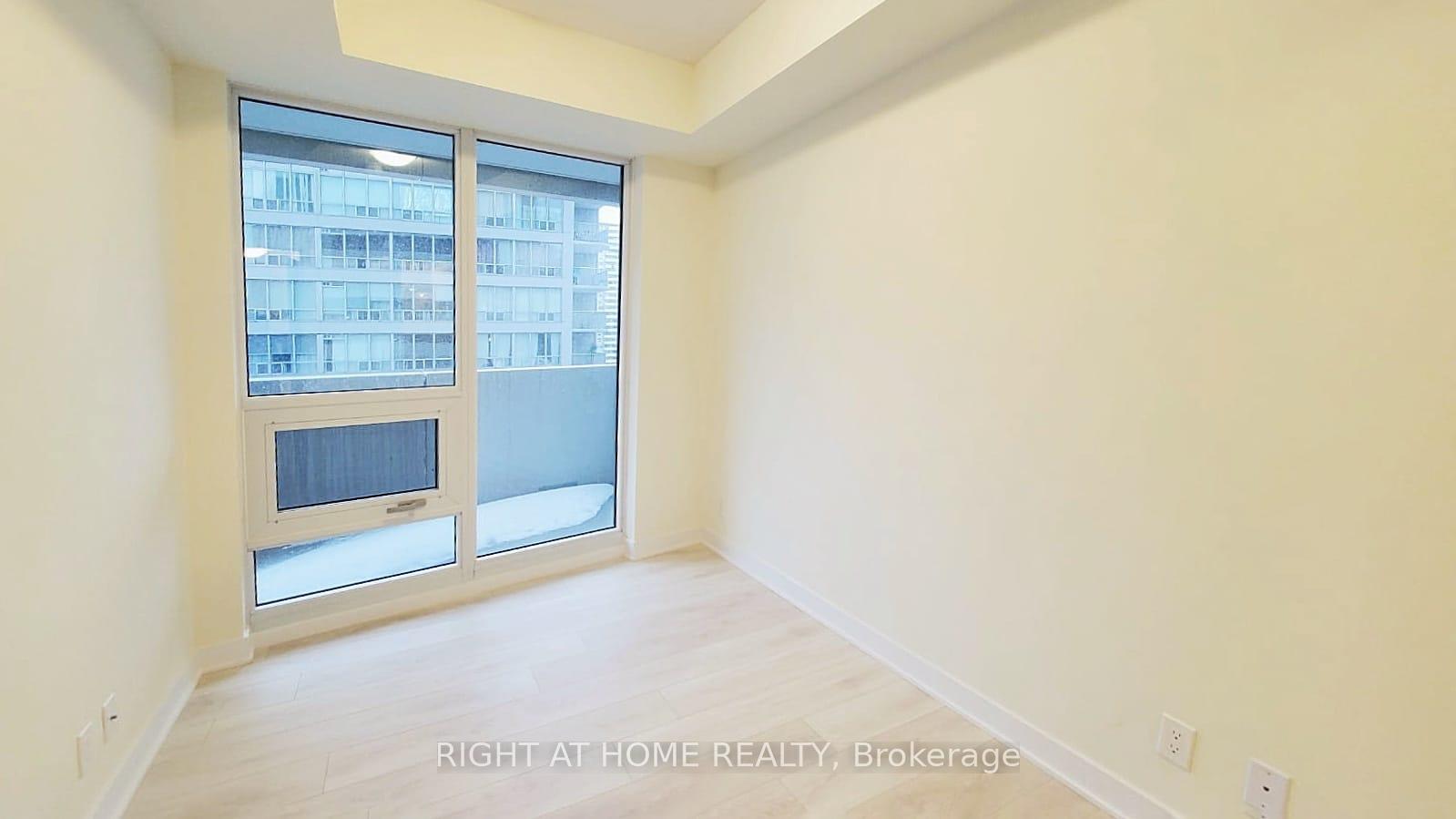 Photo 27 of Unit 902, 2221 Yonge Street, Toronto, Mount Pleasant West — HOMEH