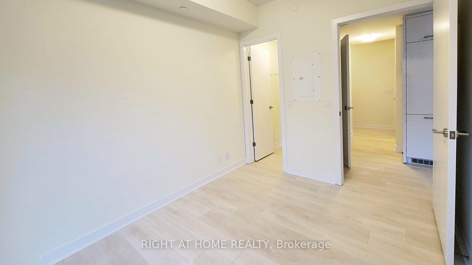 Photo 28 of Unit 902, 2221 Yonge Street, Toronto, Mount Pleasant West — HOMEH
