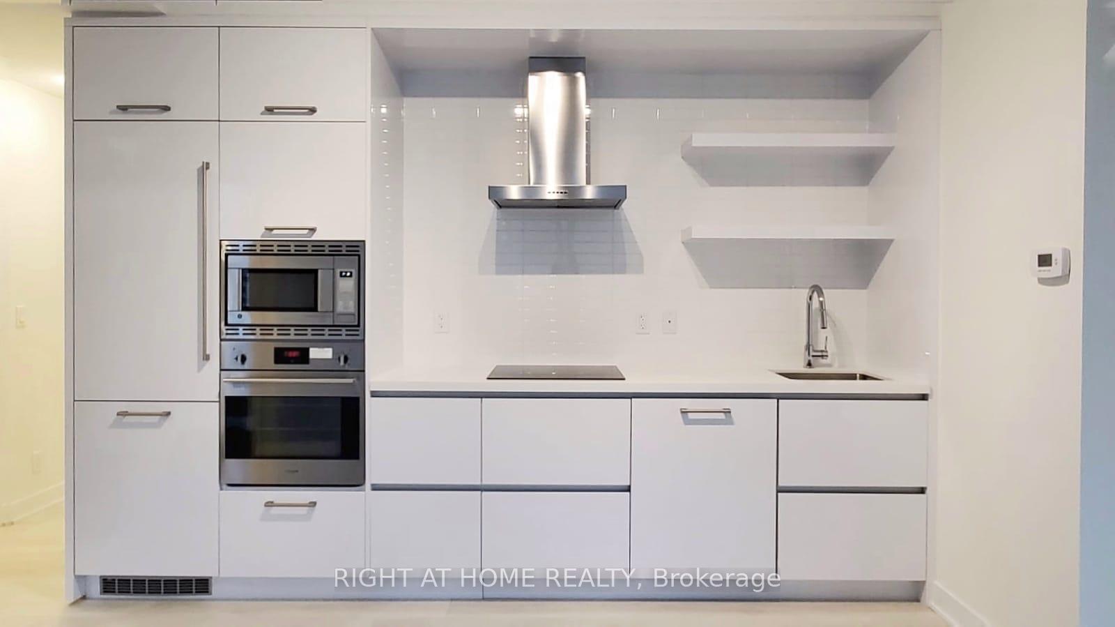 Photo 3 of Unit 902, 2221 Yonge Street, Toronto, Mount Pleasant West — HOMEH
