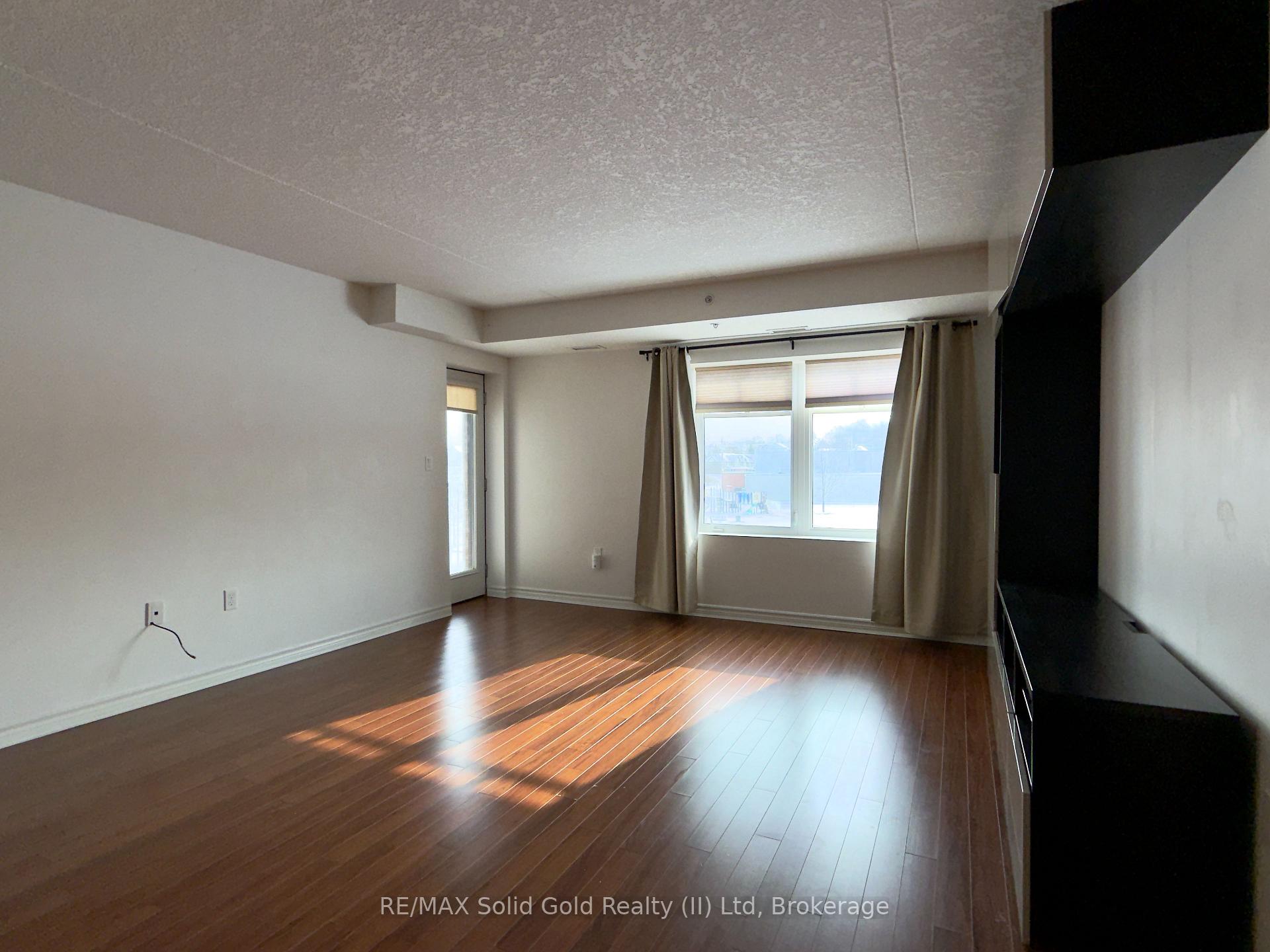 Photo 15 of Unit 506, 776 Laurelwood Drive, Waterloo — HOMEH