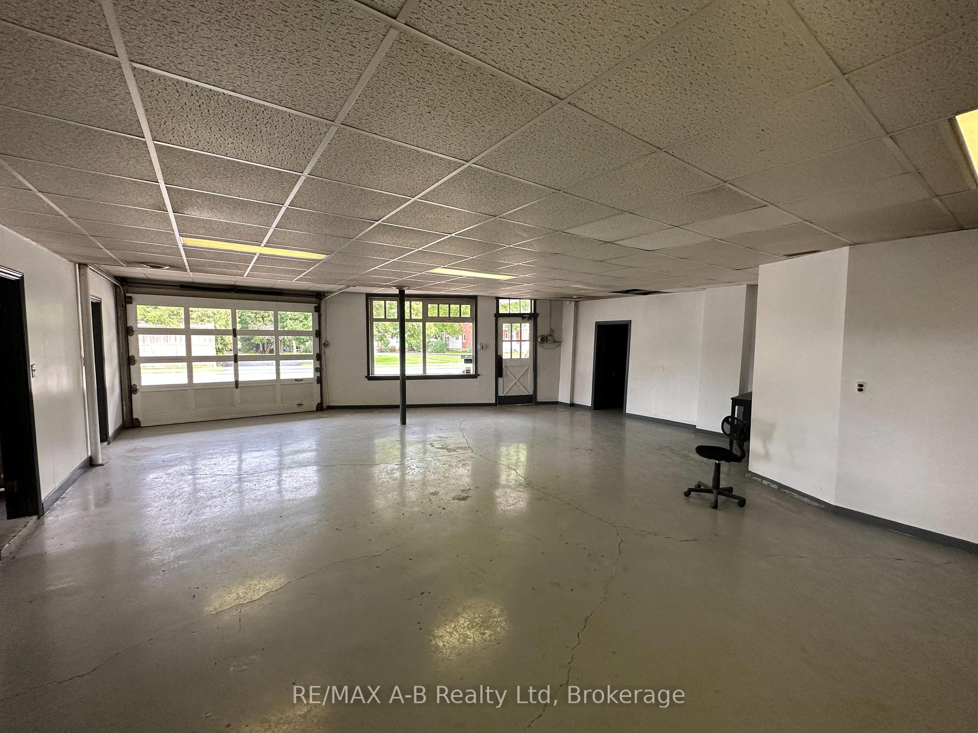 Photo 18 of 15 Mill Street E, Perth East, Milverton — HOMEH