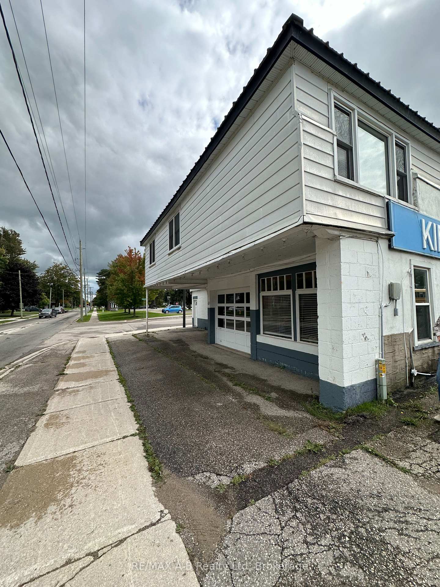 Photo 27 of 15 Mill Street E, Perth East, Milverton — HOMEH