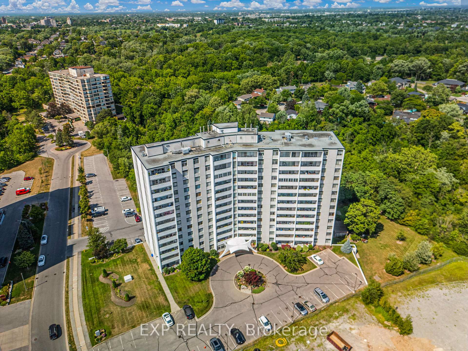 Photo 44 of Unit 509, 15 Towering Heights Boulevard, St. Catharines, Glendale/Glenridge — HOMEH