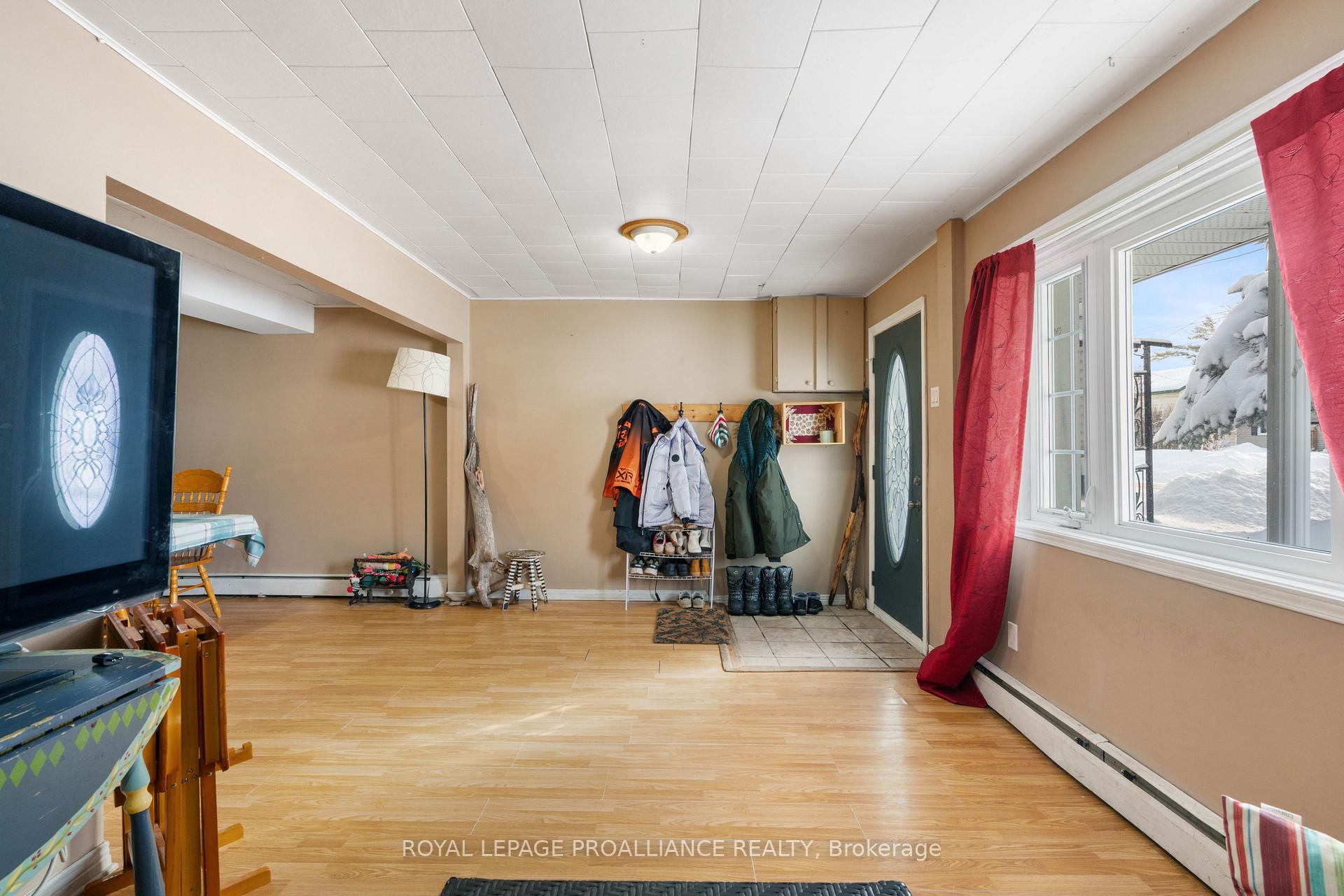 Photo 5 of 171 Shanly Road, Edwardsburgh/Cardinal, Town of Cardinal — HOMEH