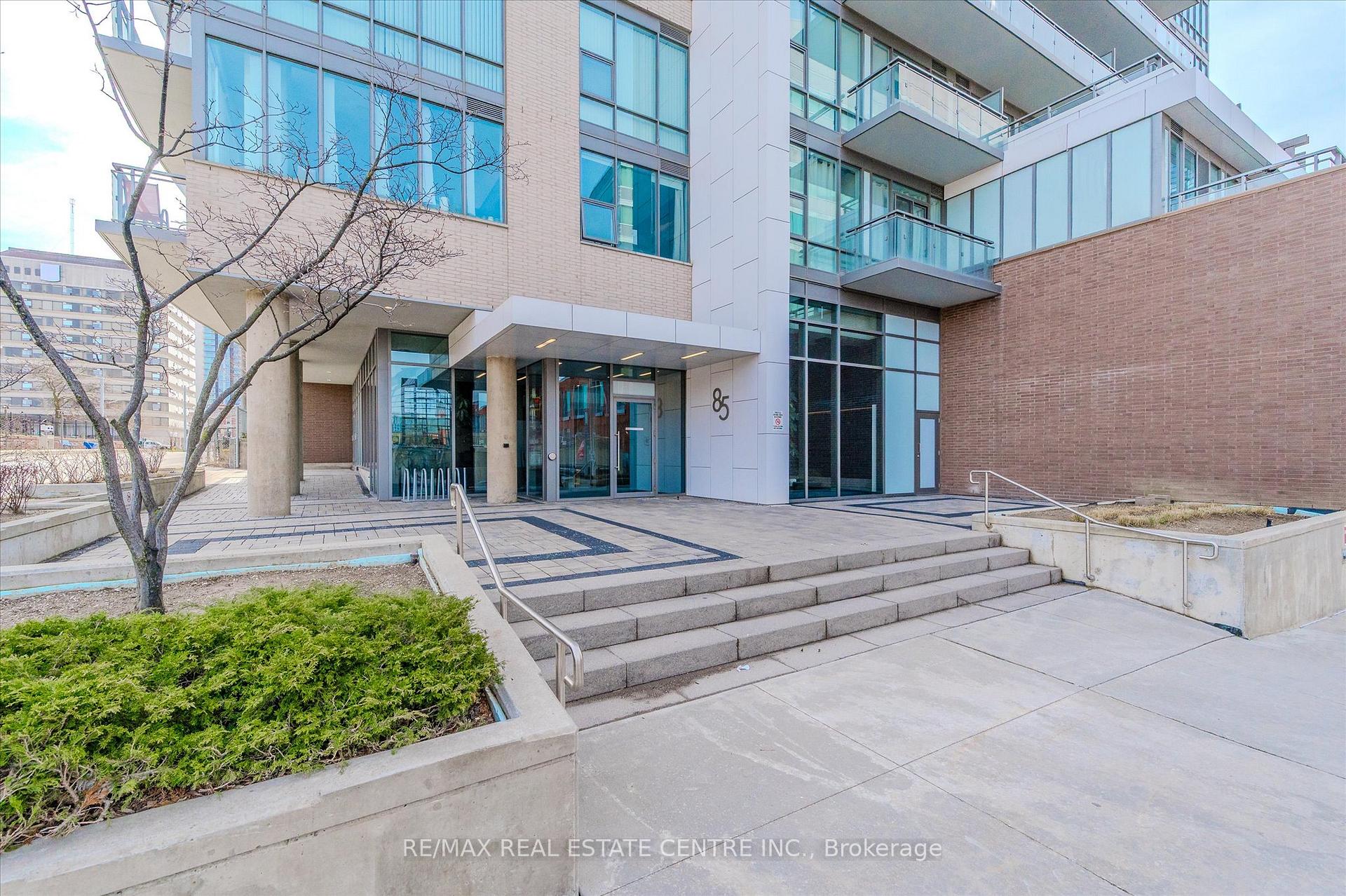 Photo 2 of Unit 213, 85 Duke Street W, Kitchener — HOMEH