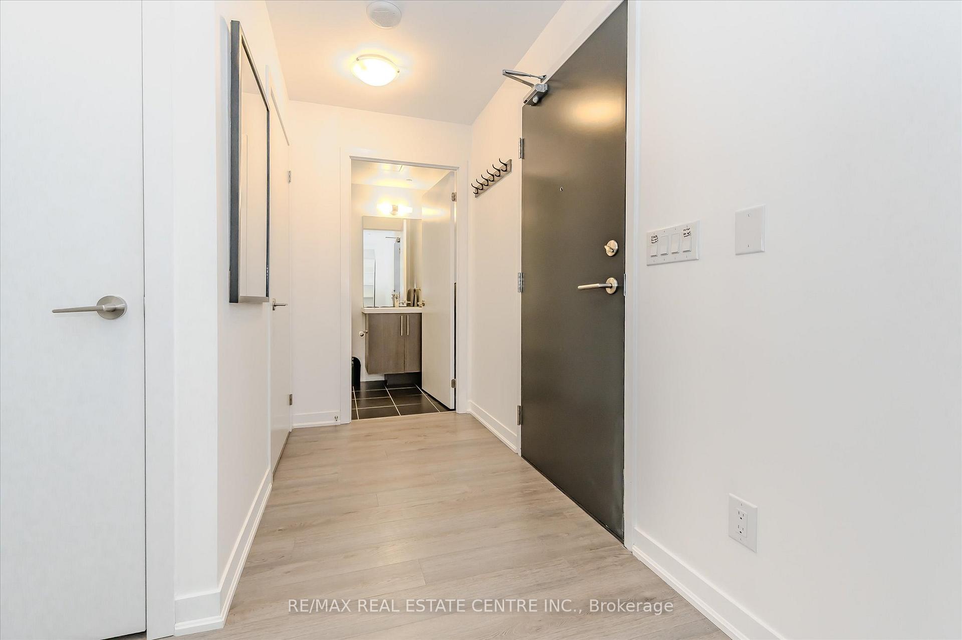 Photo 5 of Unit 213, 85 Duke Street W, Kitchener — HOMEH
