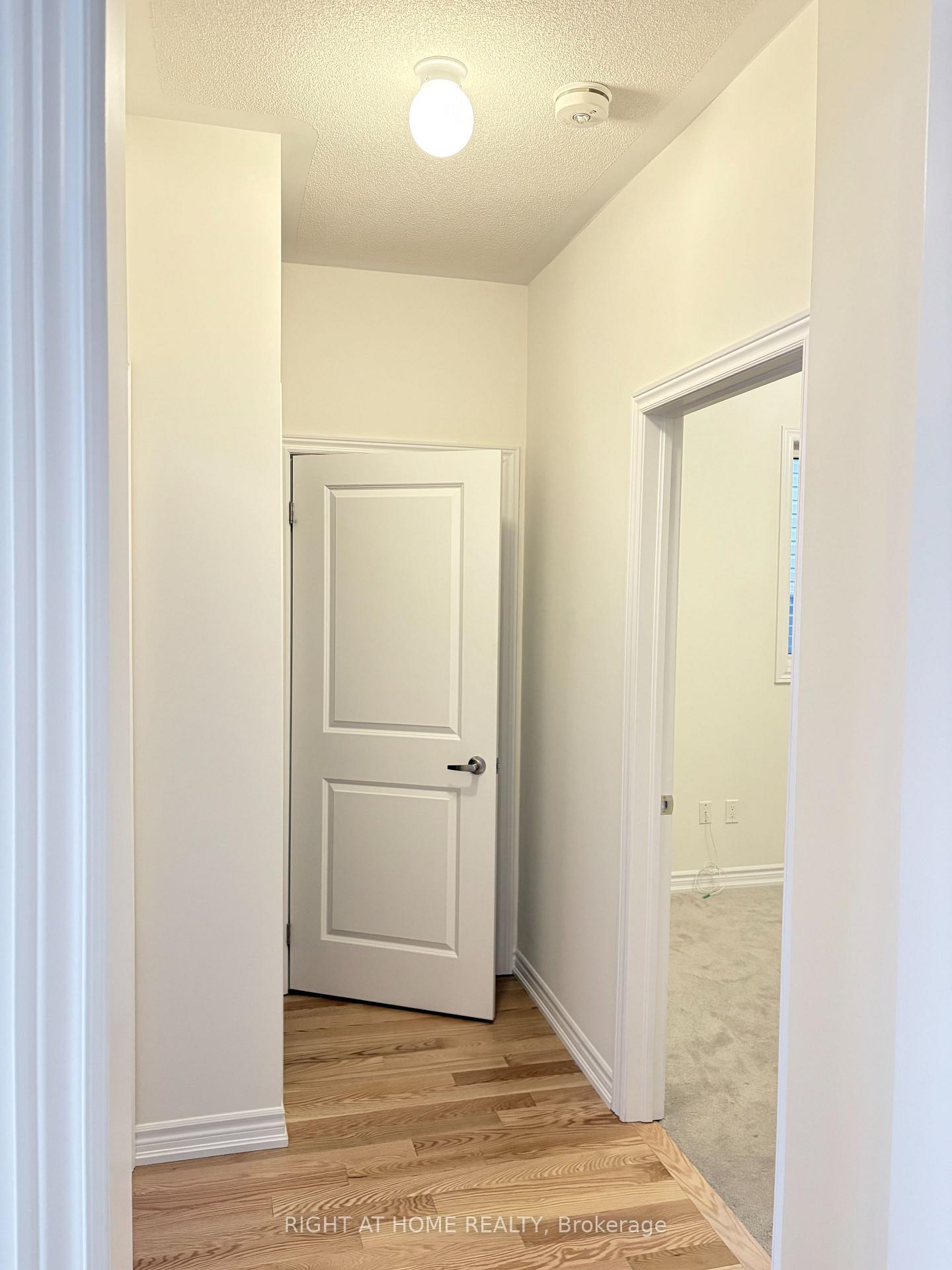 Photo 7 of Unit main, 62 Bannister Road, Barrie, Rural Barrie Southeast — HOMEH