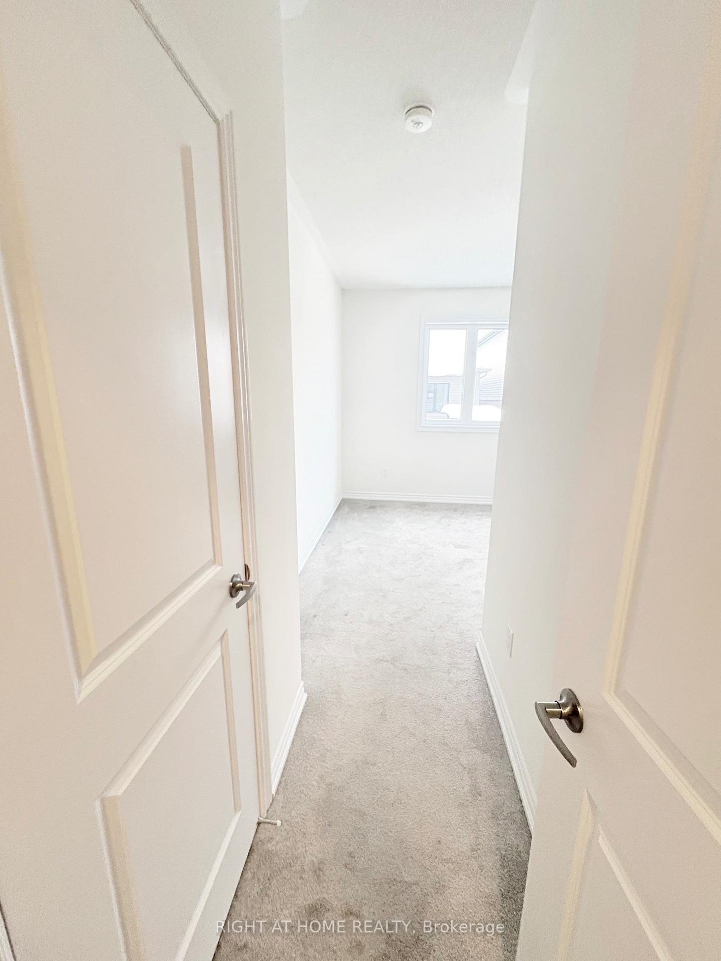 Photo 8 of Unit main, 62 Bannister Road, Barrie, Rural Barrie Southeast — HOMEH