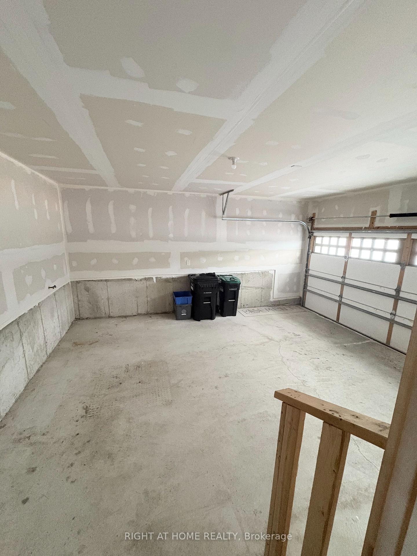 Photo 17 of Unit main, 62 Bannister Road, Barrie, Rural Barrie Southeast — HOMEH