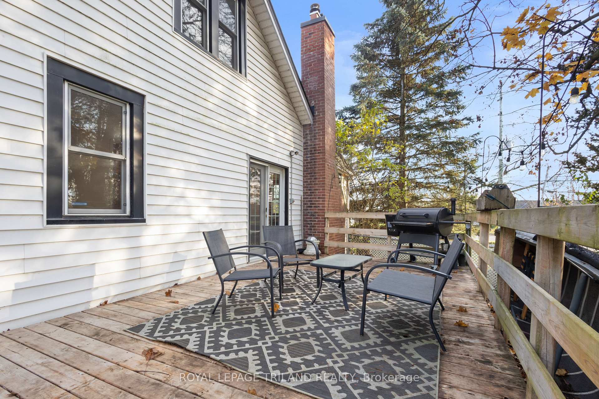 Photo 4 of 1248 Southdale Road E, London, South S — HOMEH