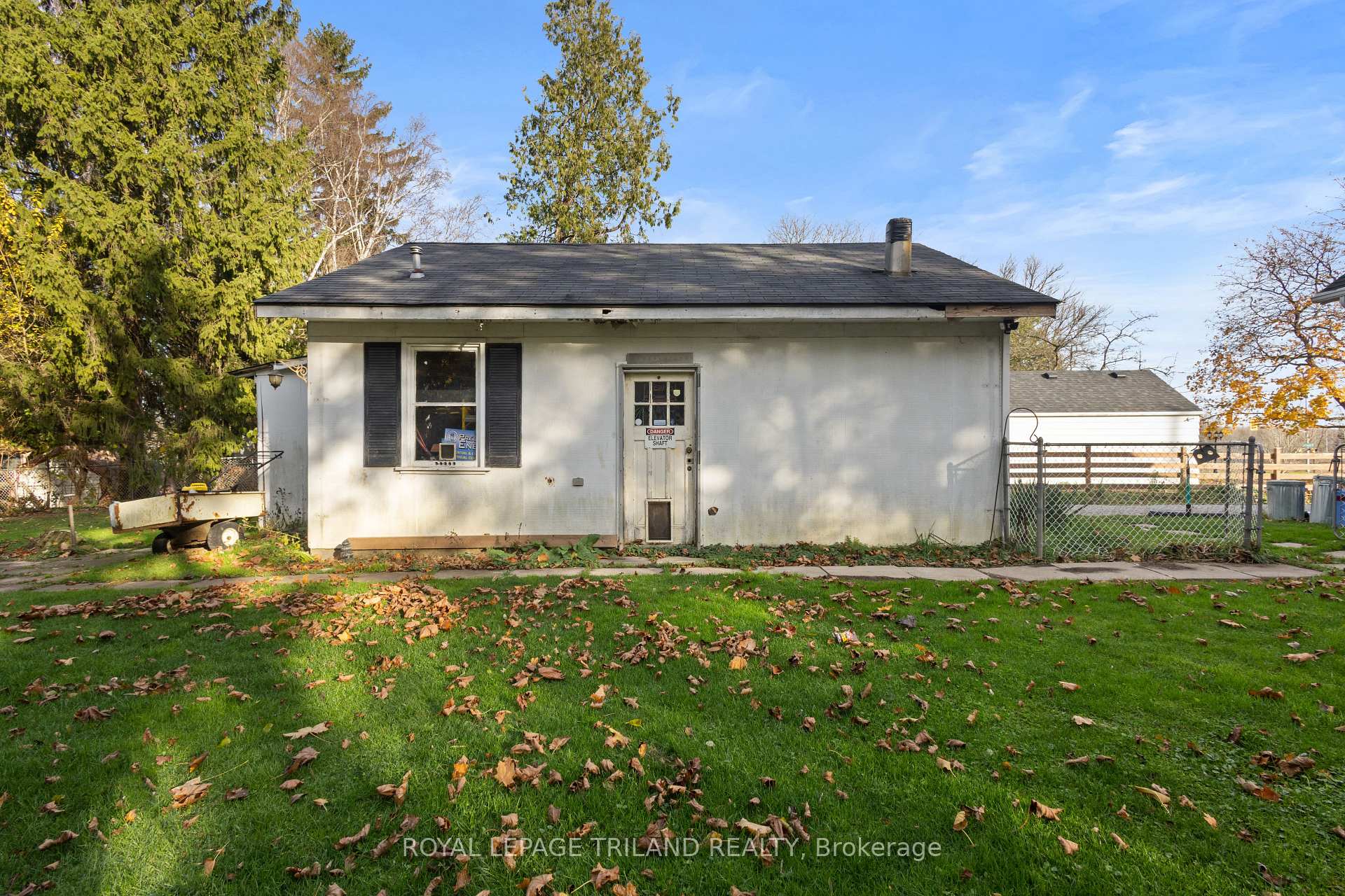 Photo 7 of 1248 Southdale Road E, London, South S — HOMEH