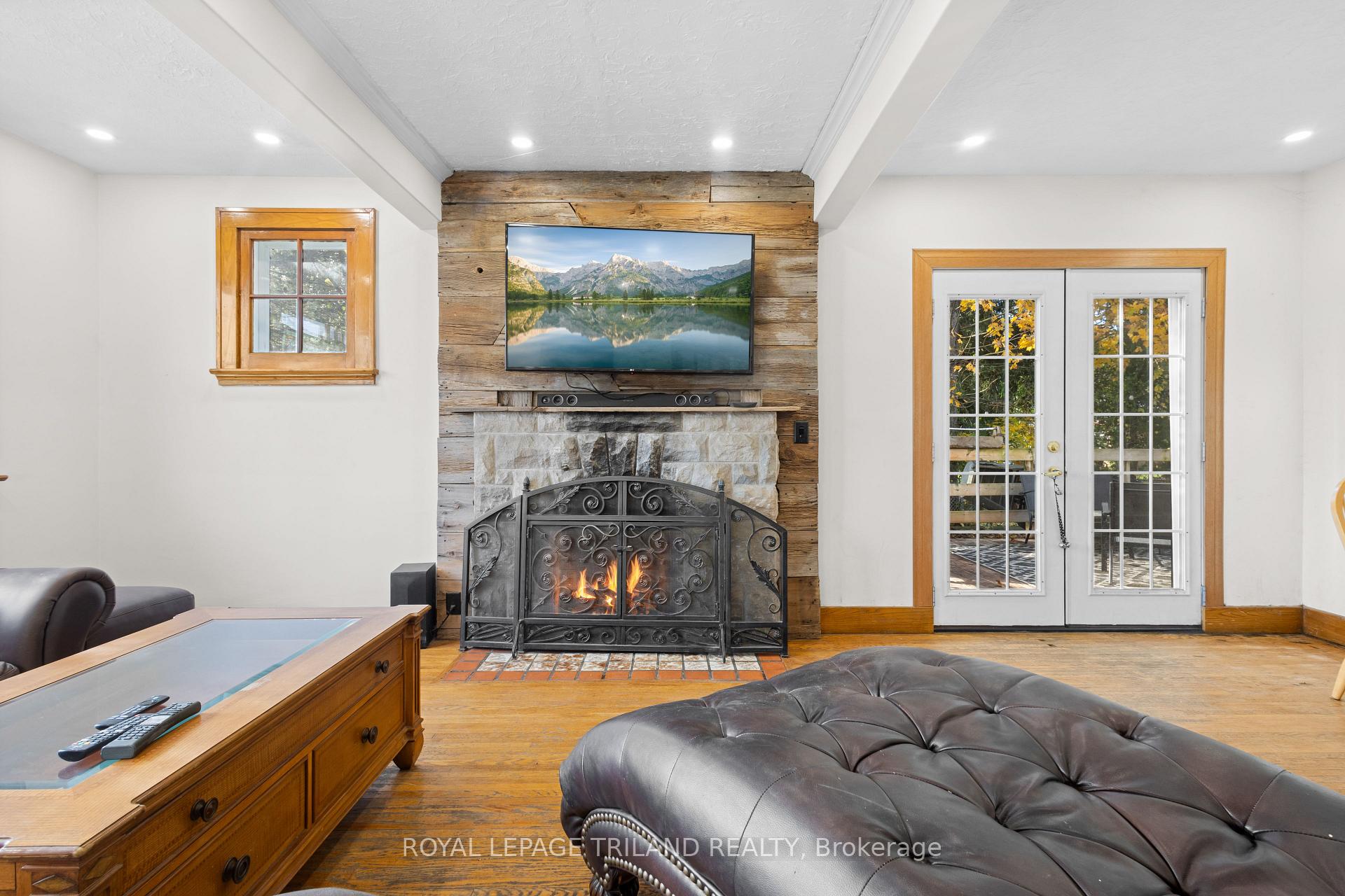 Photo 13 of 1248 Southdale Road E, London, South S — HOMEH
