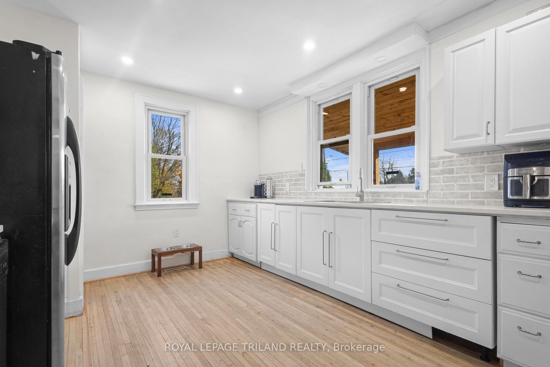 Photo 16 of 1248 Southdale Road E, London, South S — HOMEH