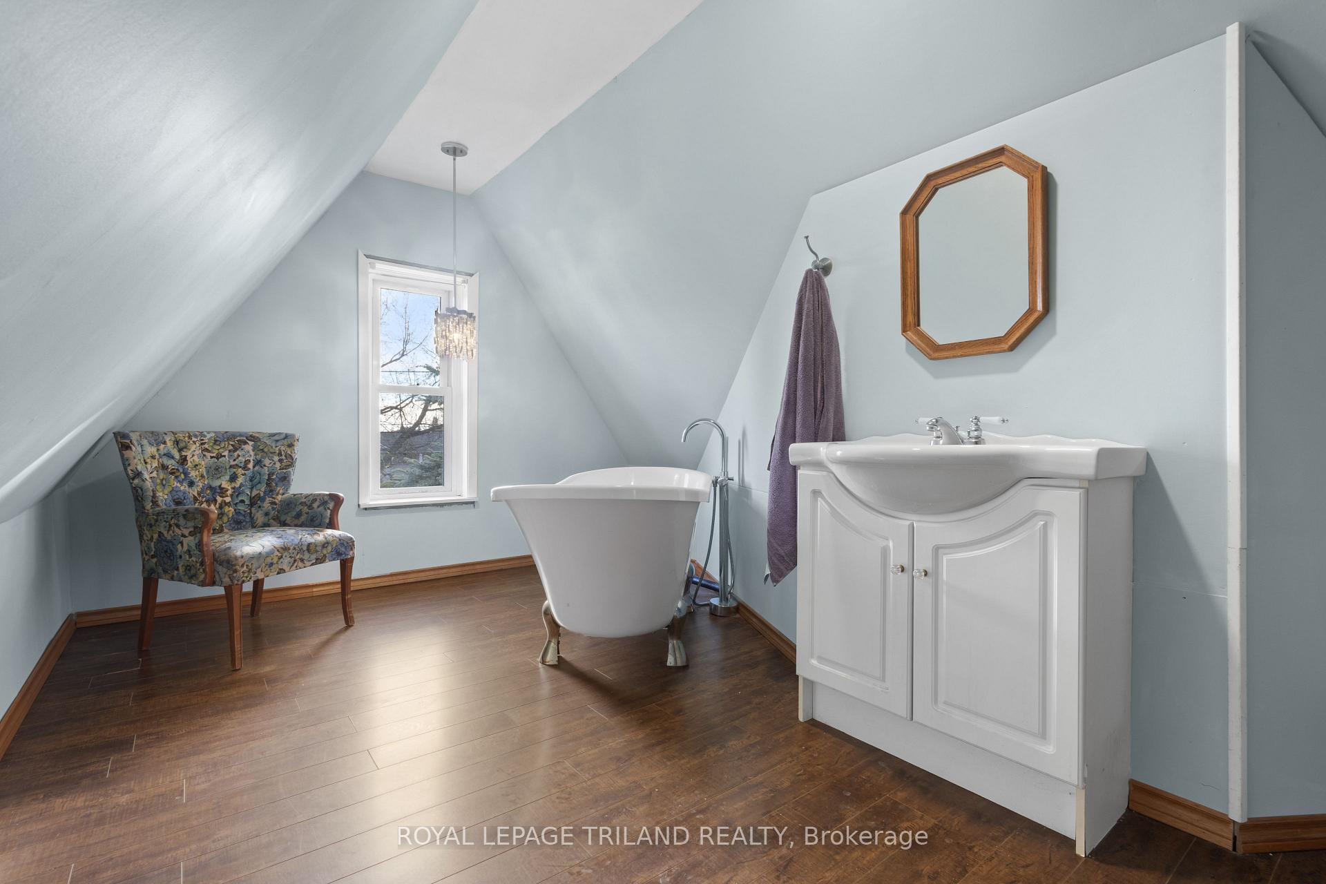 Photo 28 of 1248 Southdale Road E, London, South S — HOMEH