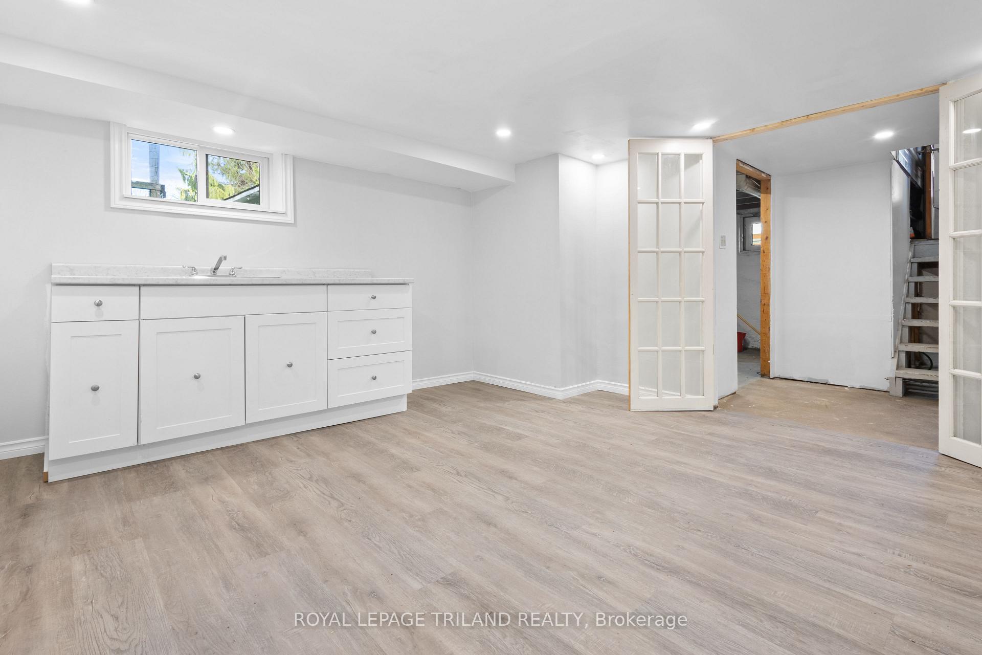 Photo 32 of 1248 Southdale Road E, London, South S — HOMEH