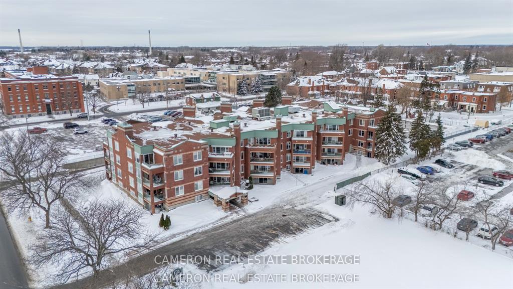 Photo 1 of Unit 201, 121 Water Street W, Cornwall — HOMEH