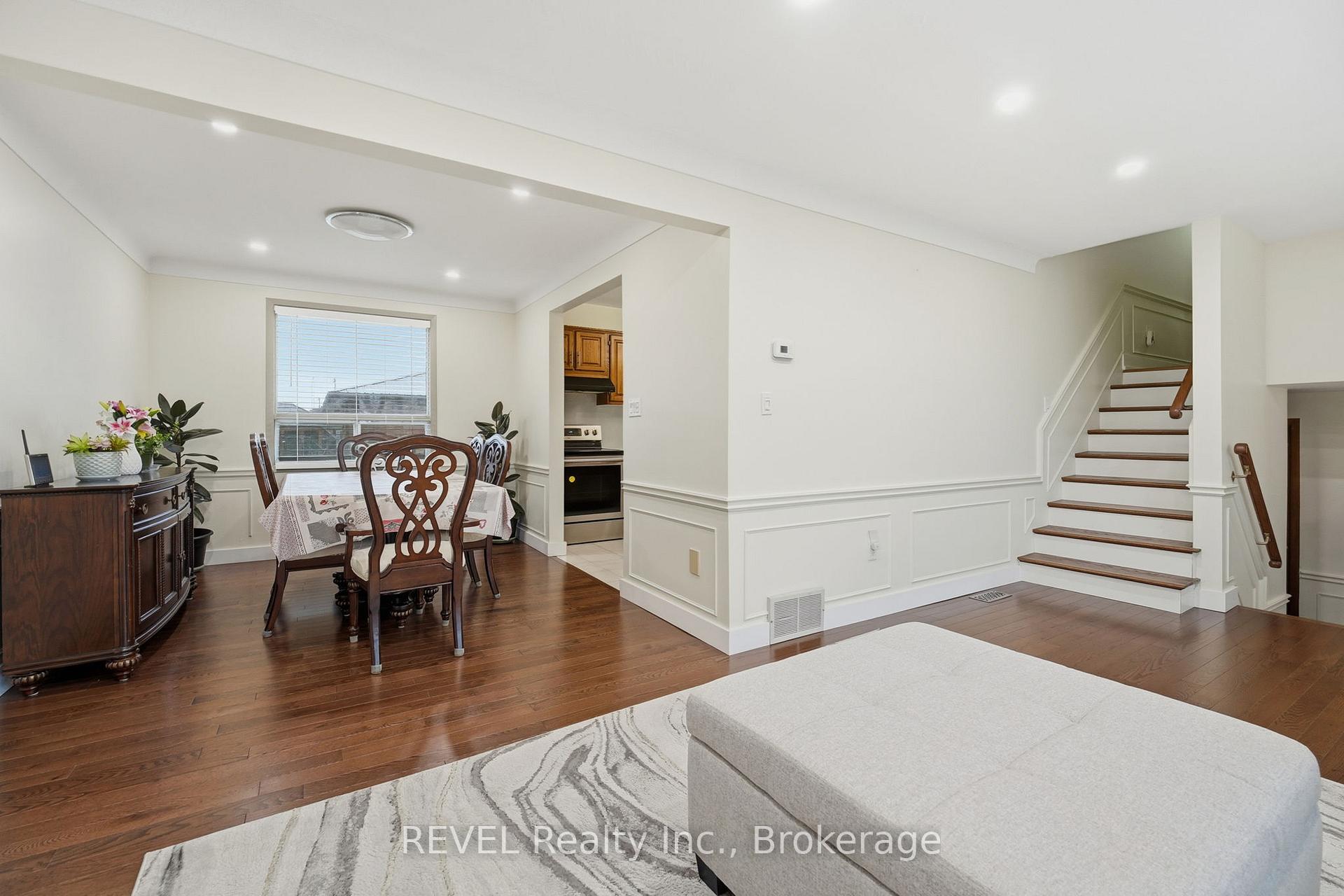 Photo 26 of 1 Laval Avenue, Welland, Lincoln/Crowland — HOMEH