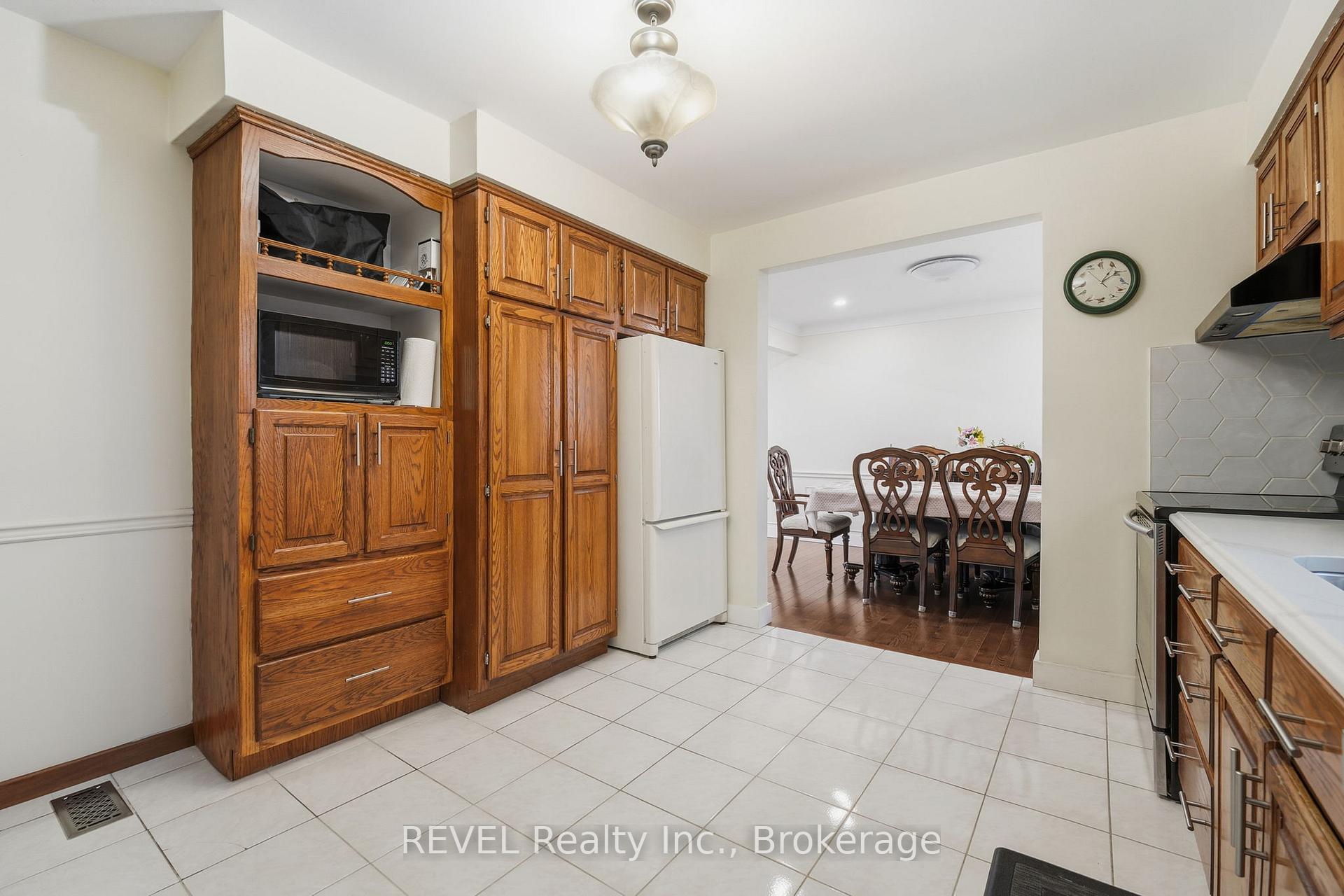 Photo 29 of 1 Laval Avenue, Welland, Lincoln/Crowland — HOMEH