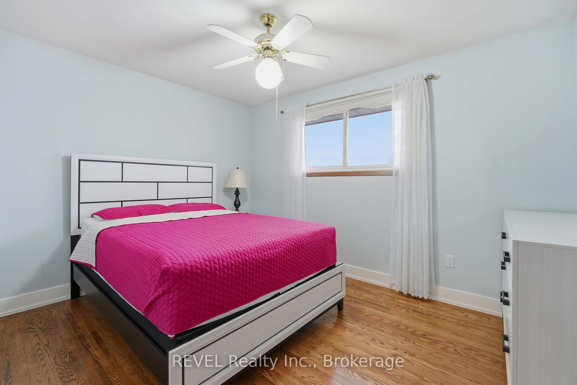 Photo 36 of 1 Laval Avenue, Welland, Lincoln/Crowland — HOMEH