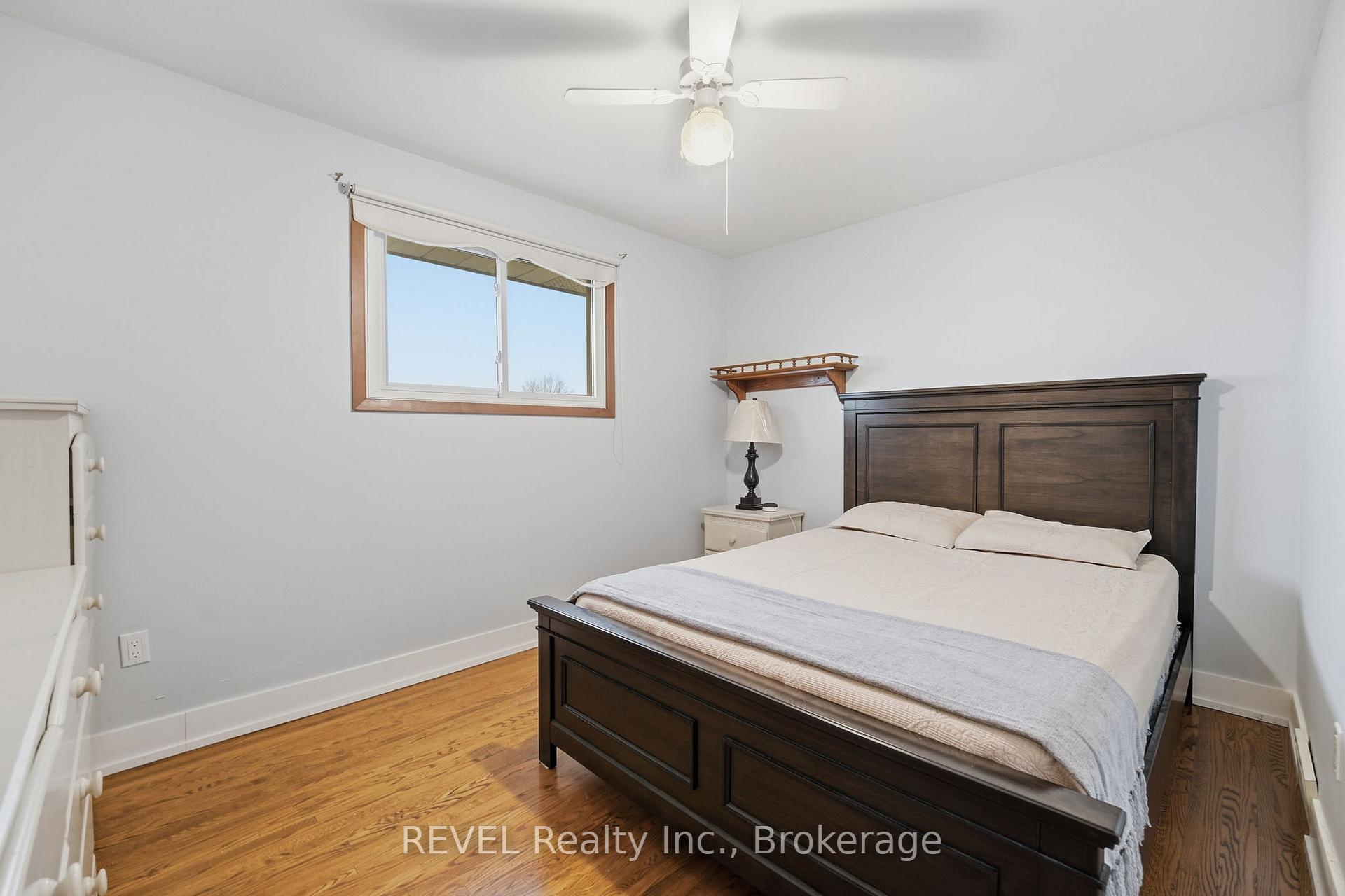 Photo 37 of 1 Laval Avenue, Welland, Lincoln/Crowland — HOMEH