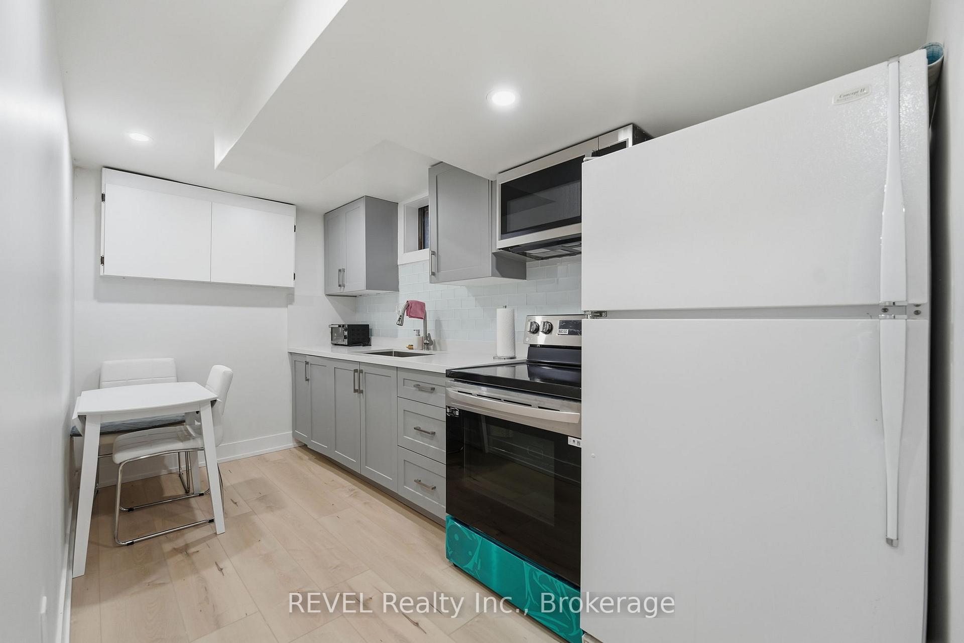 Photo 50 of 1 Laval Avenue, Welland, Lincoln/Crowland — HOMEH