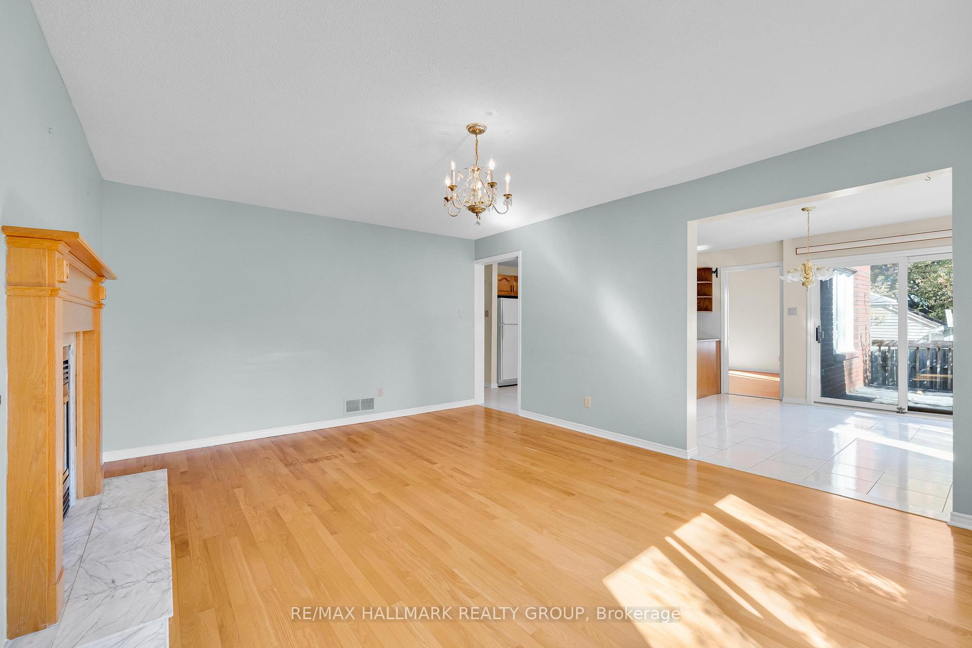 Photo 13 of 1396 Larose Avenue, Ottawa, Carlington — HOMEH