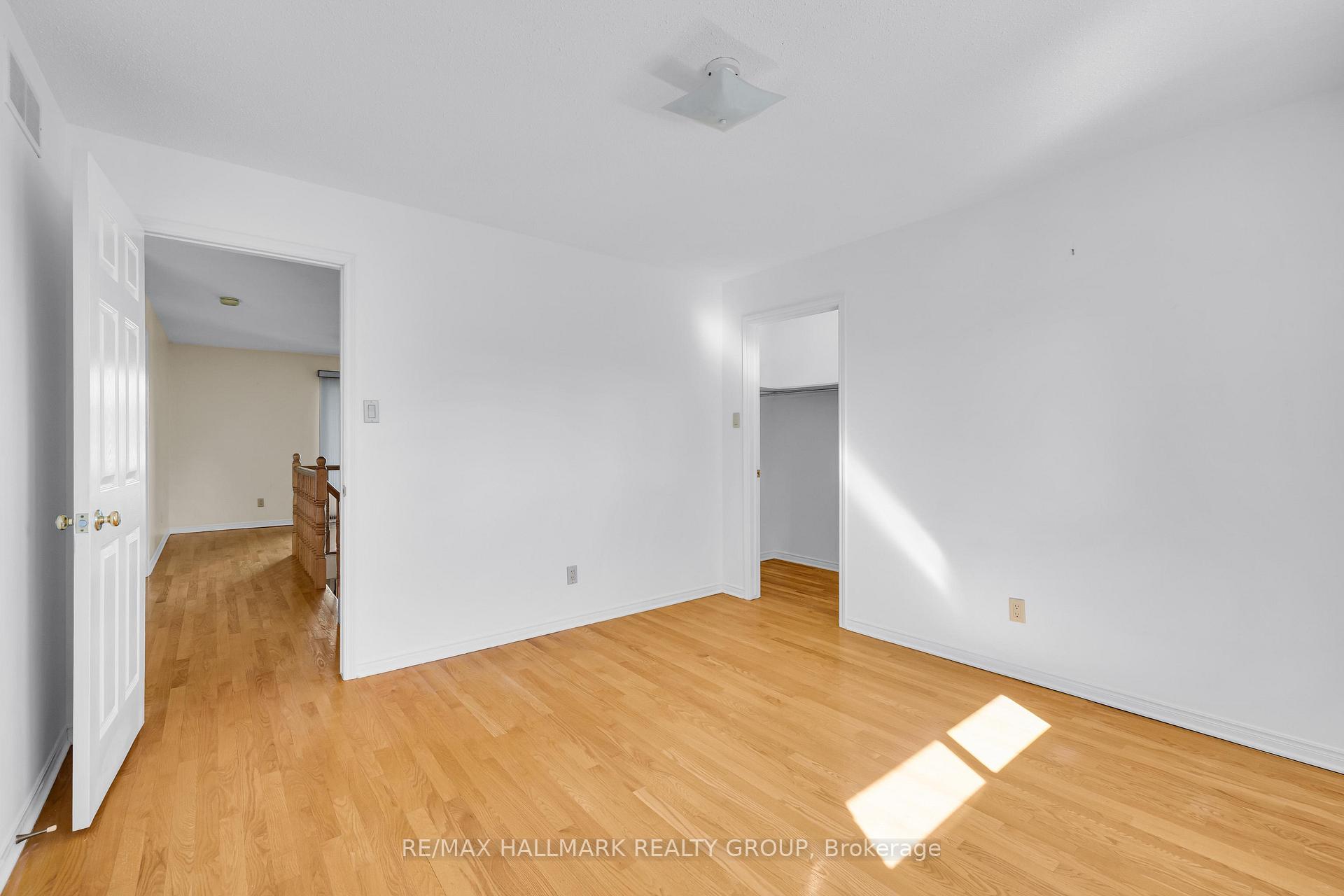 Photo 30 of 1396 Larose Avenue, Ottawa, Carlington — HOMEH