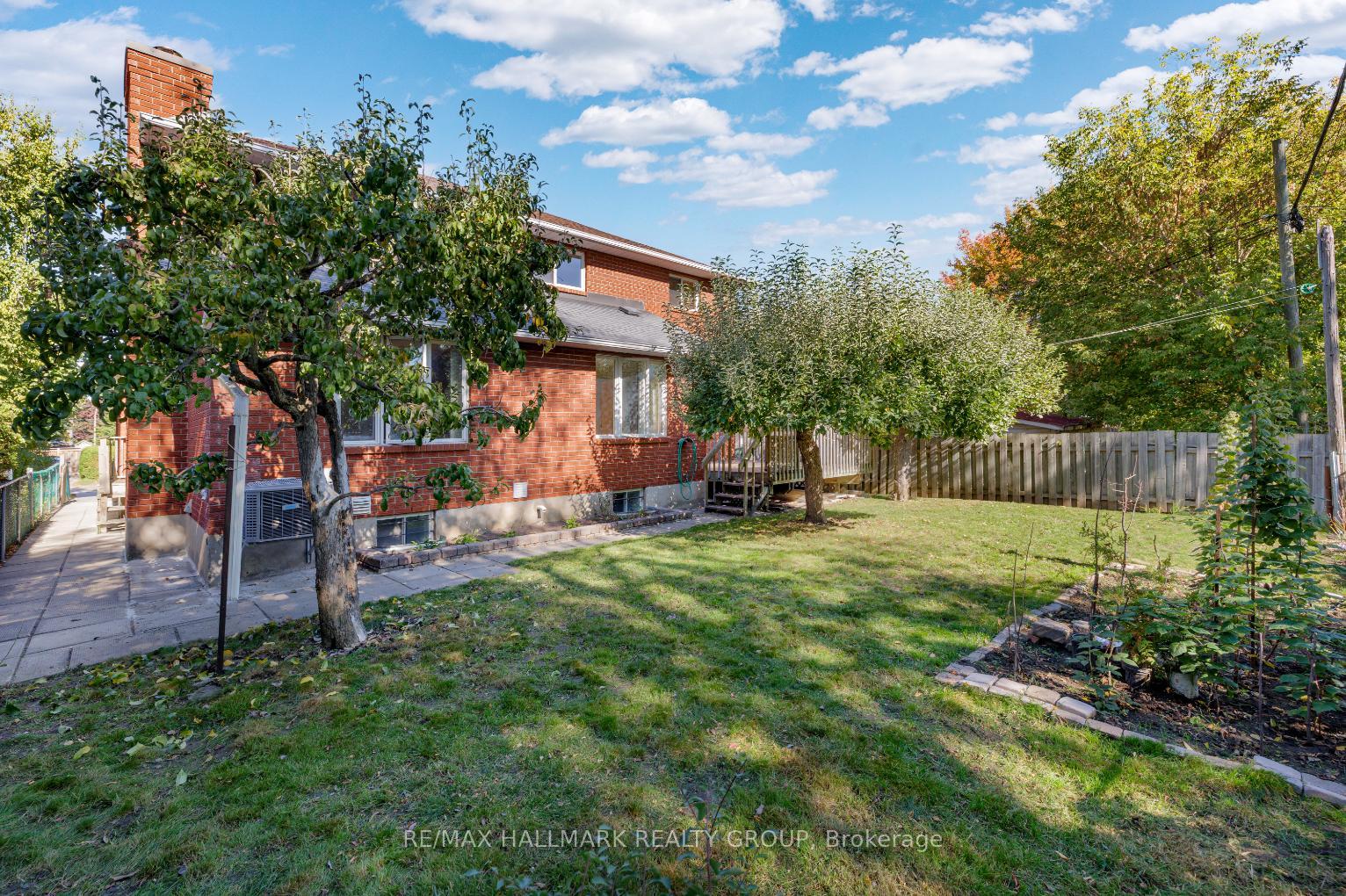 Photo 33 of 1396 Larose Avenue, Ottawa, Carlington — HOMEH