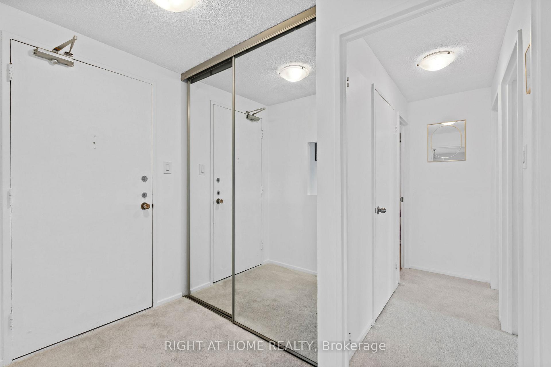 Photo 5 of Unit 906, 1171 Ambleside Drive, Ottawa, Woodroffe — HOMEH