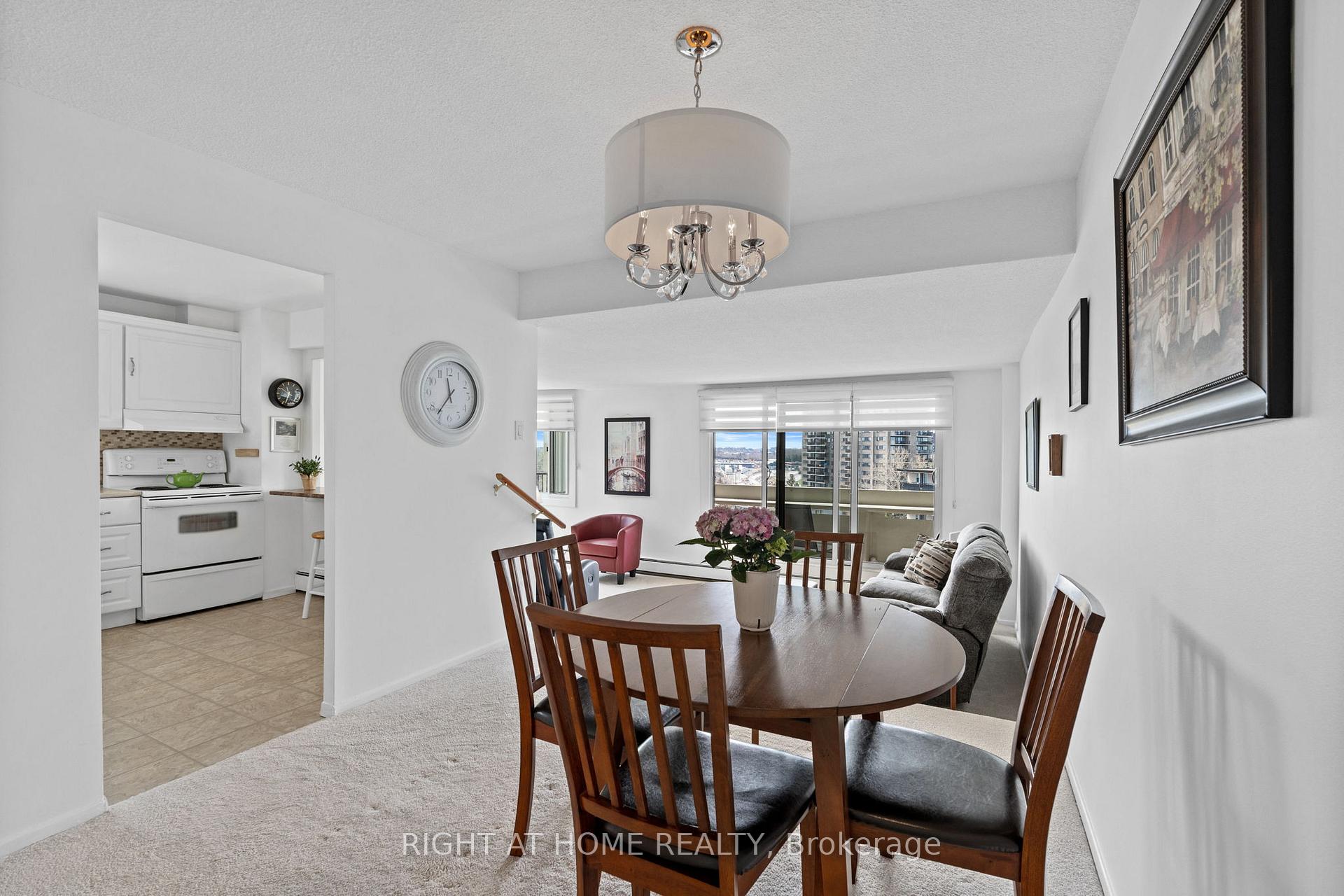 Photo 8 of Unit 906, 1171 Ambleside Drive, Ottawa, Woodroffe — HOMEH