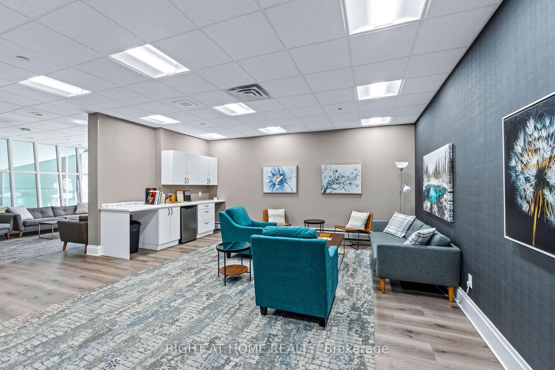 Photo 32 of Unit 906, 1171 Ambleside Drive, Ottawa, Woodroffe — HOMEH