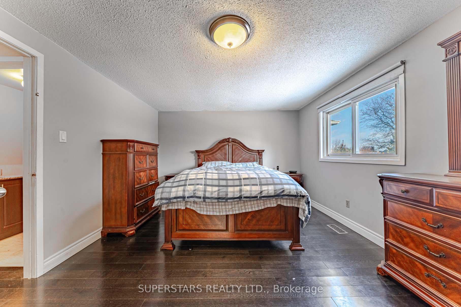 Photo 18 of 58 Fordcombe Crescent, Markham, Milliken Mills West — HOMEH