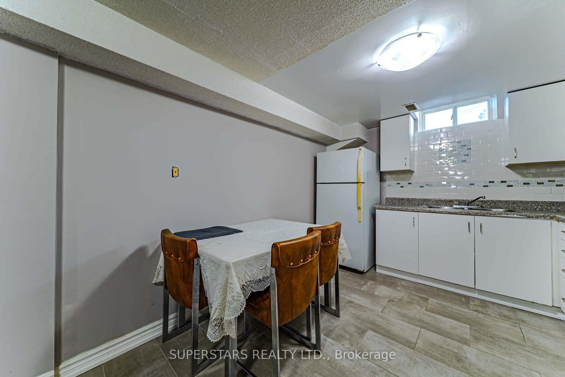 Photo 25 of 58 Fordcombe Crescent, Markham, Milliken Mills West — HOMEH