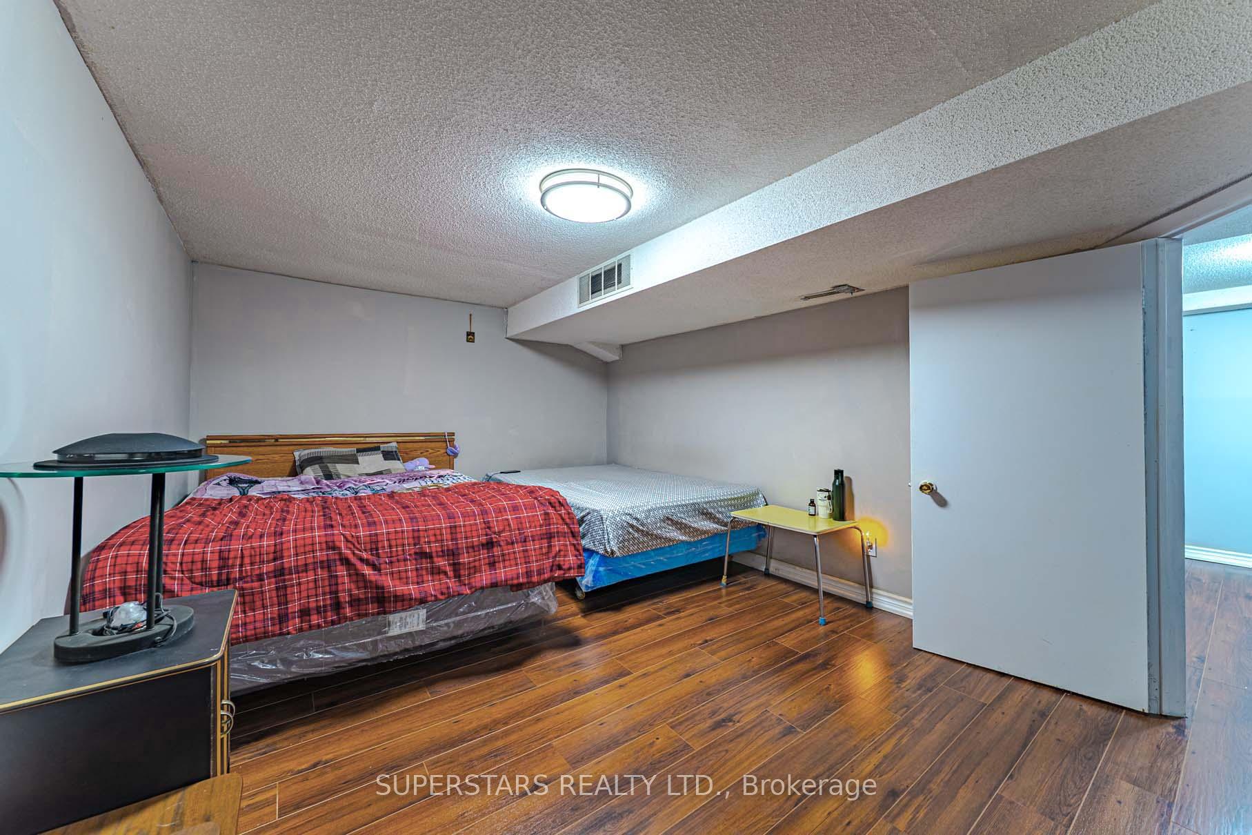 Photo 27 of 58 Fordcombe Crescent, Markham, Milliken Mills West — HOMEH