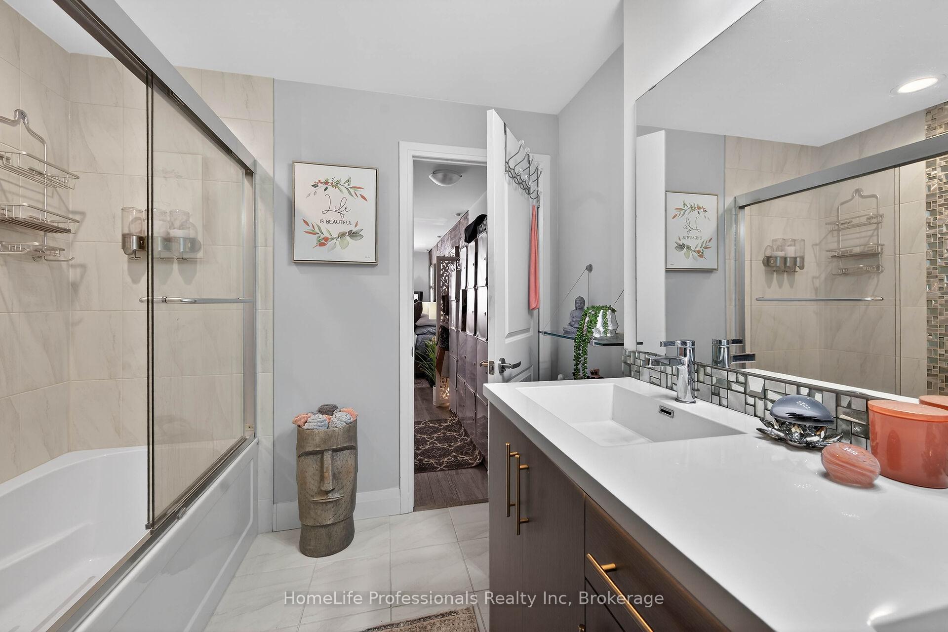 Photo 22 of Unit 311, 1 Redfern Avenue, Hamilton, Mountview — HOMEH